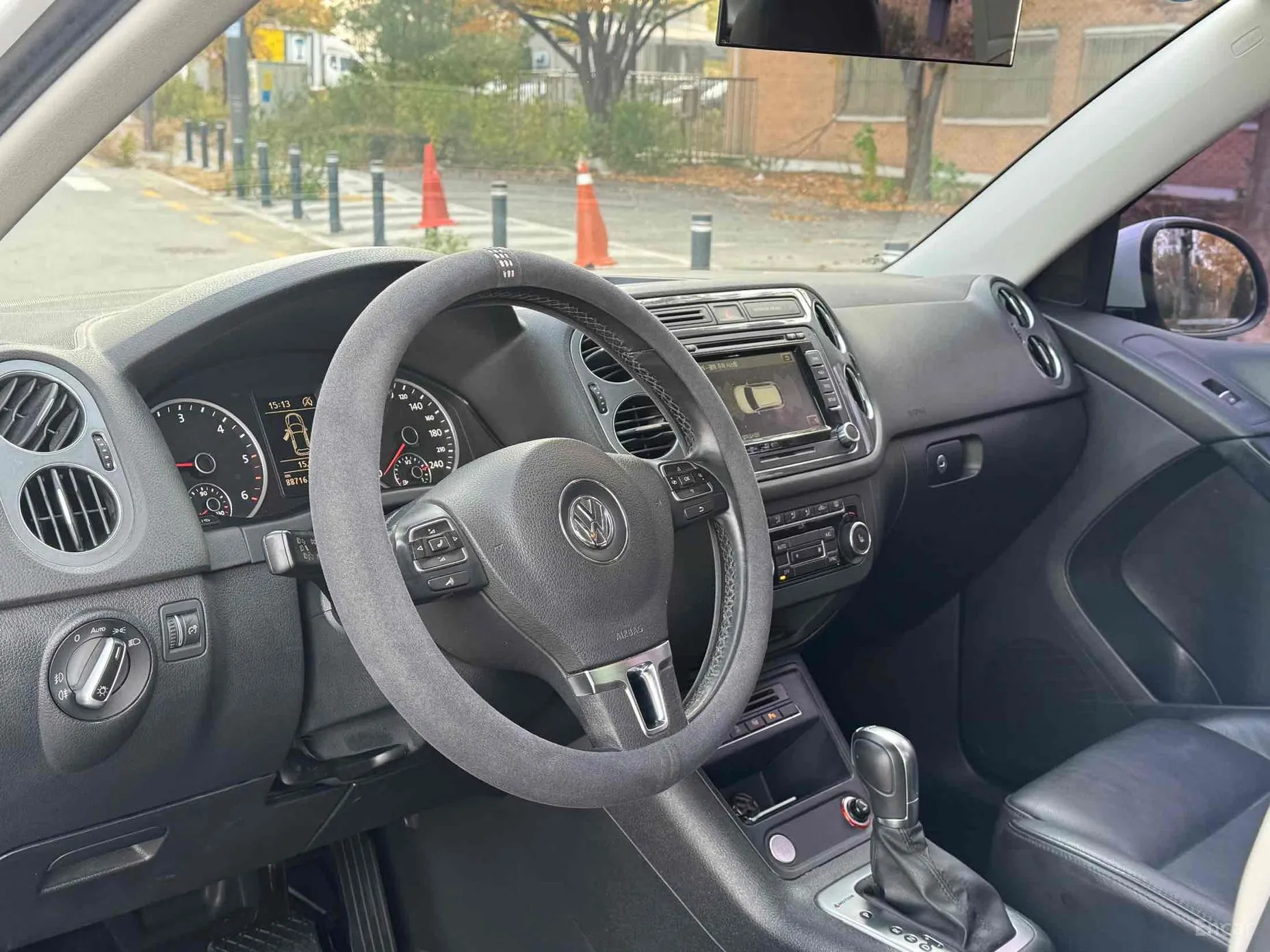 Volkswagen New Tiguan превью 9