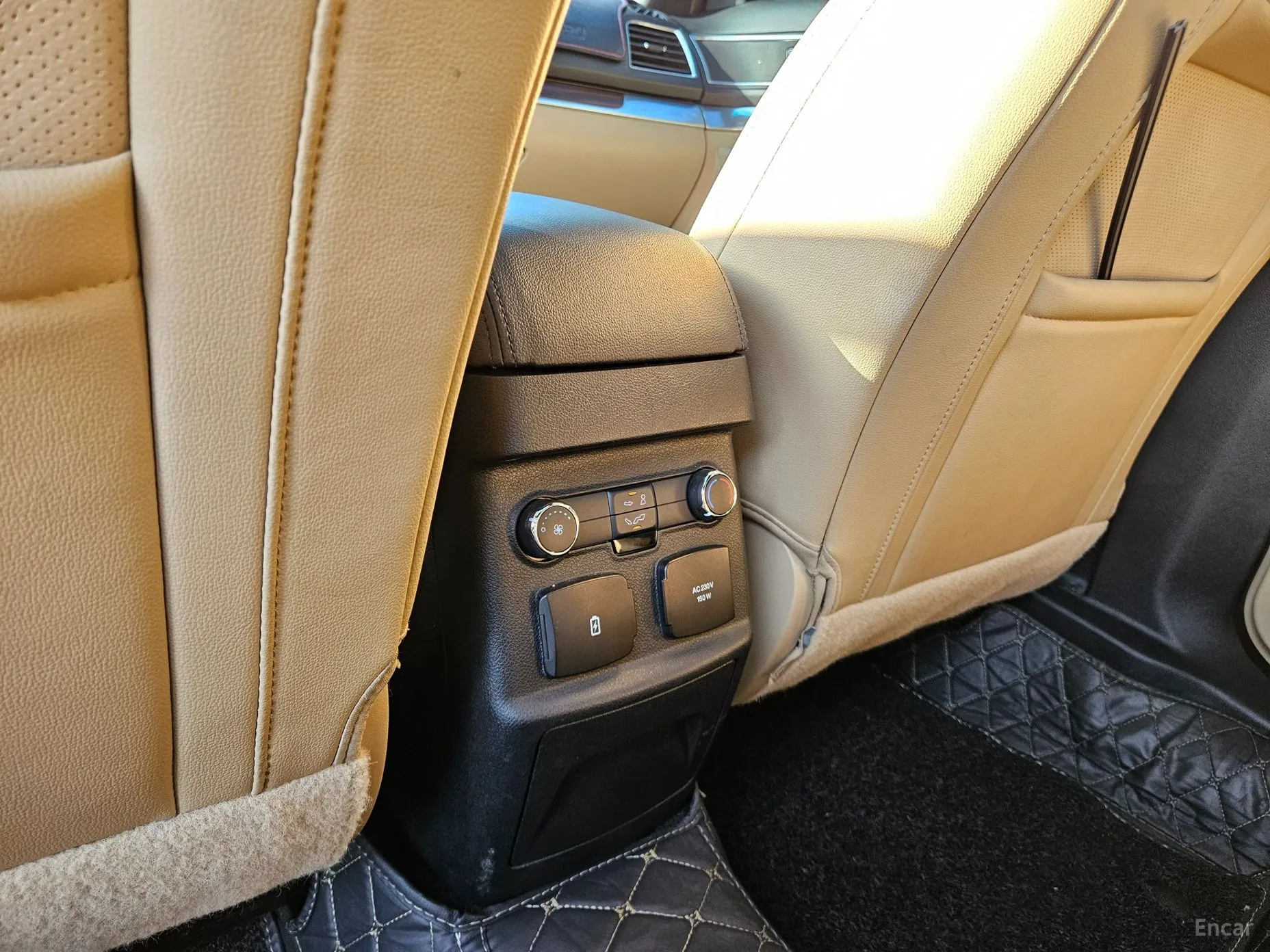 Ford Explorer превью 13