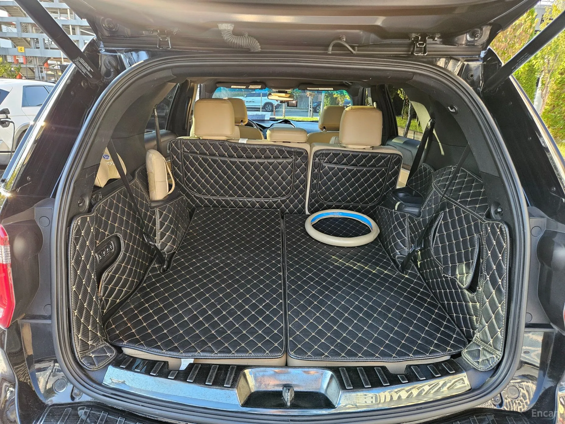 Ford Explorer превью 14