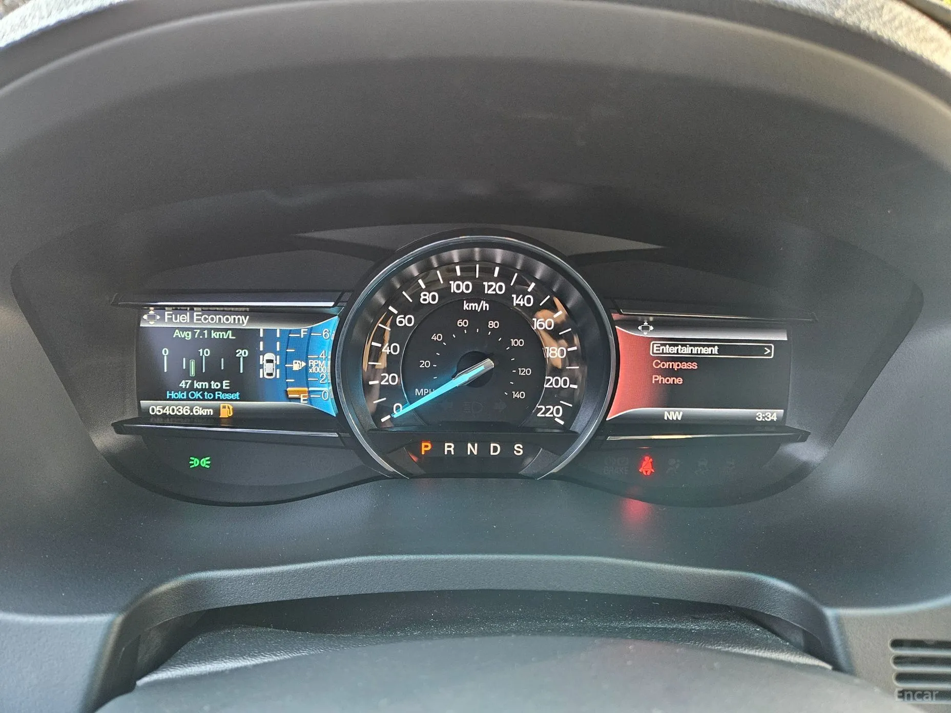 Ford Explorer превью 8