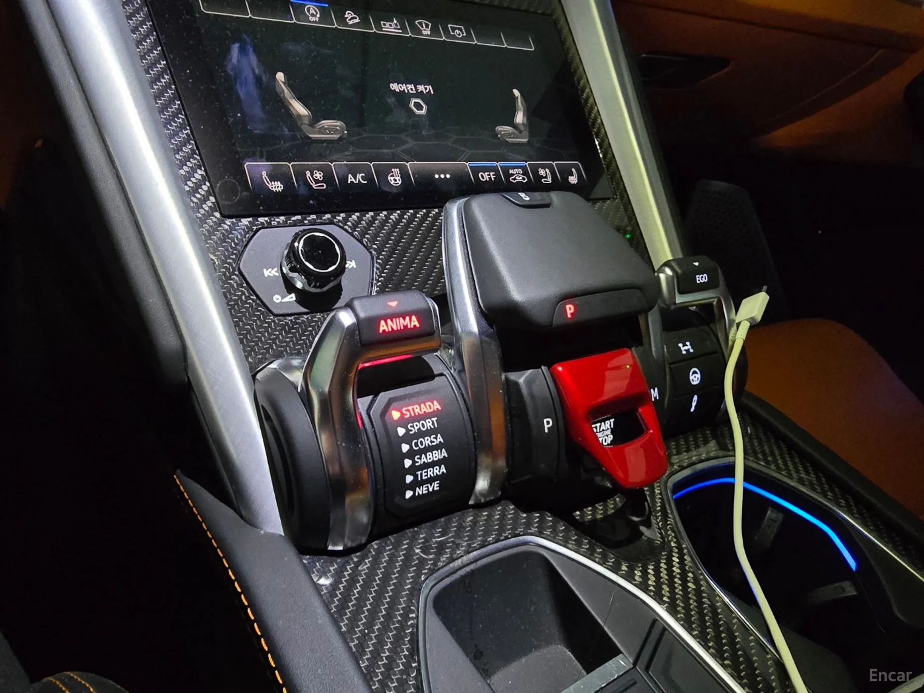 Lamborghini Urus превью 11