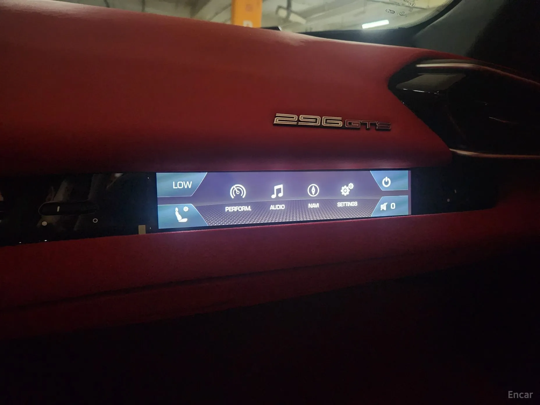 Ferrari 296 GTS превью 14