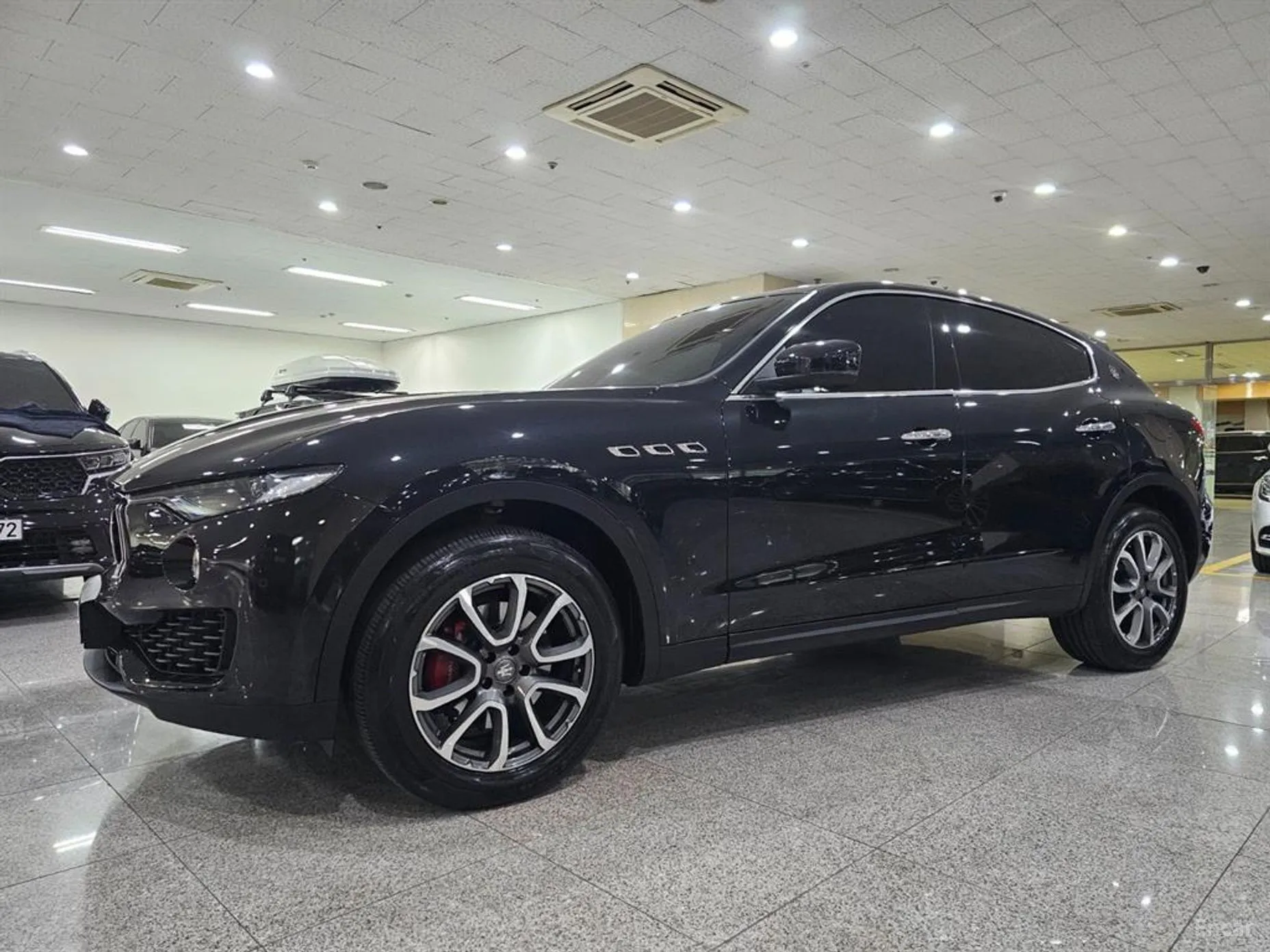 Maserati Levante превью 3