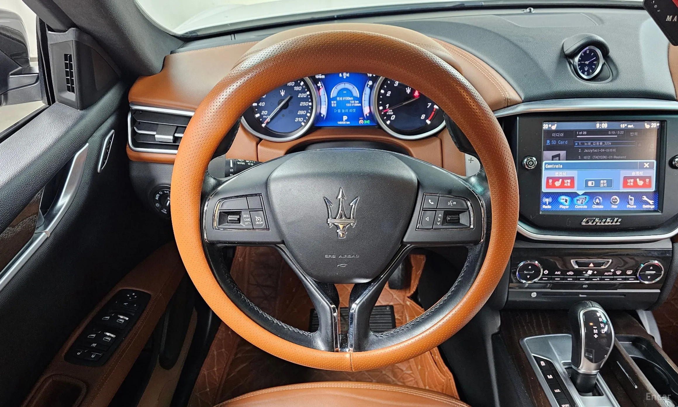 Maserati Ghibli превью 13