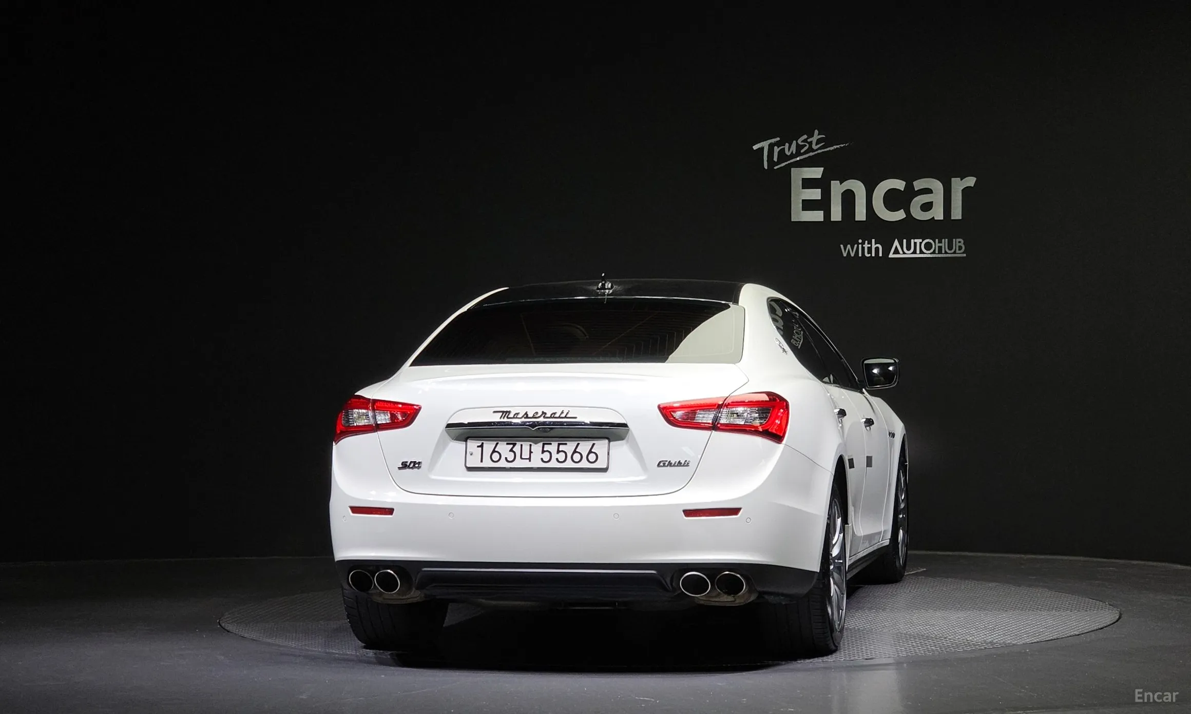 Maserati Ghibli превью 4