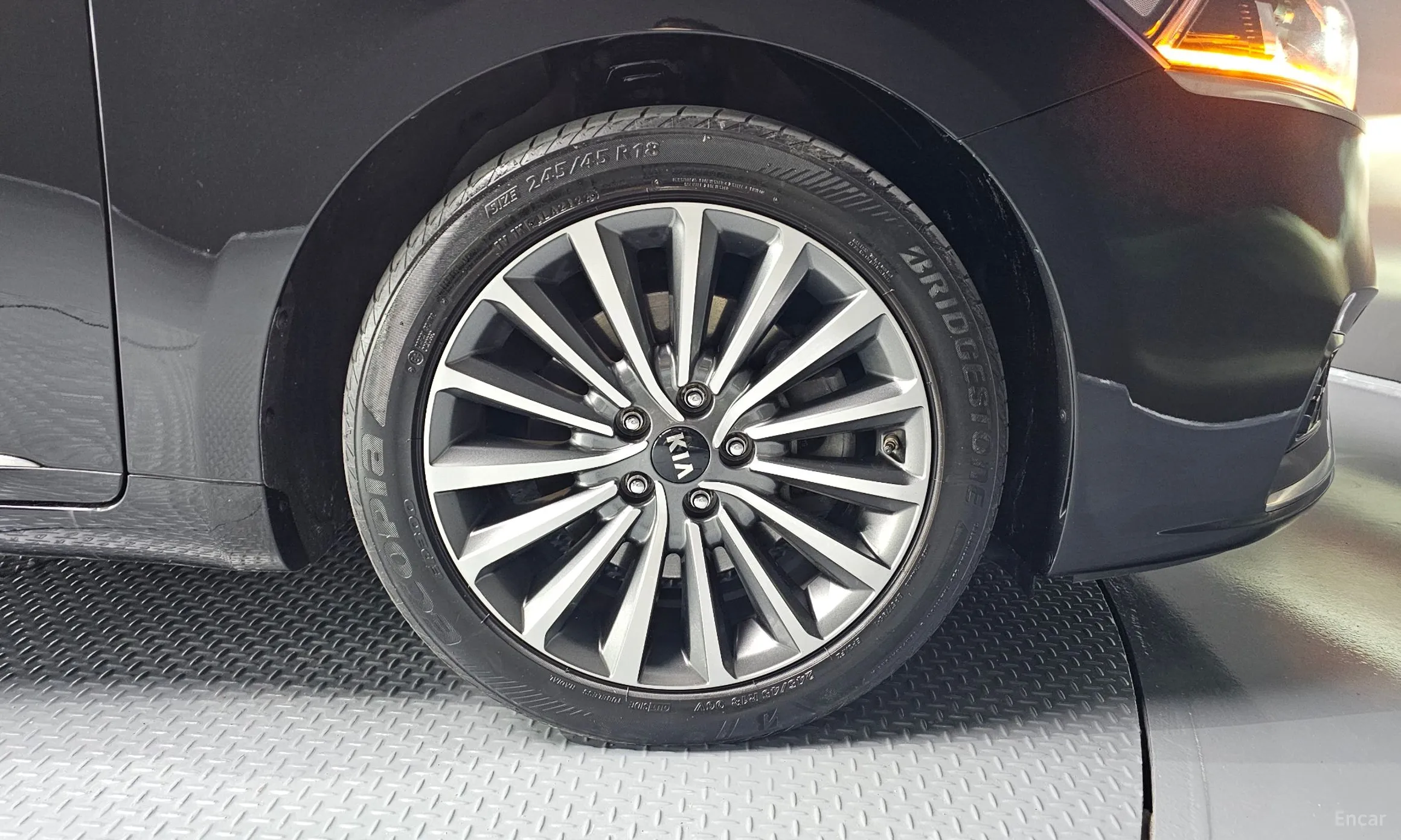 Kia K7 превью 5