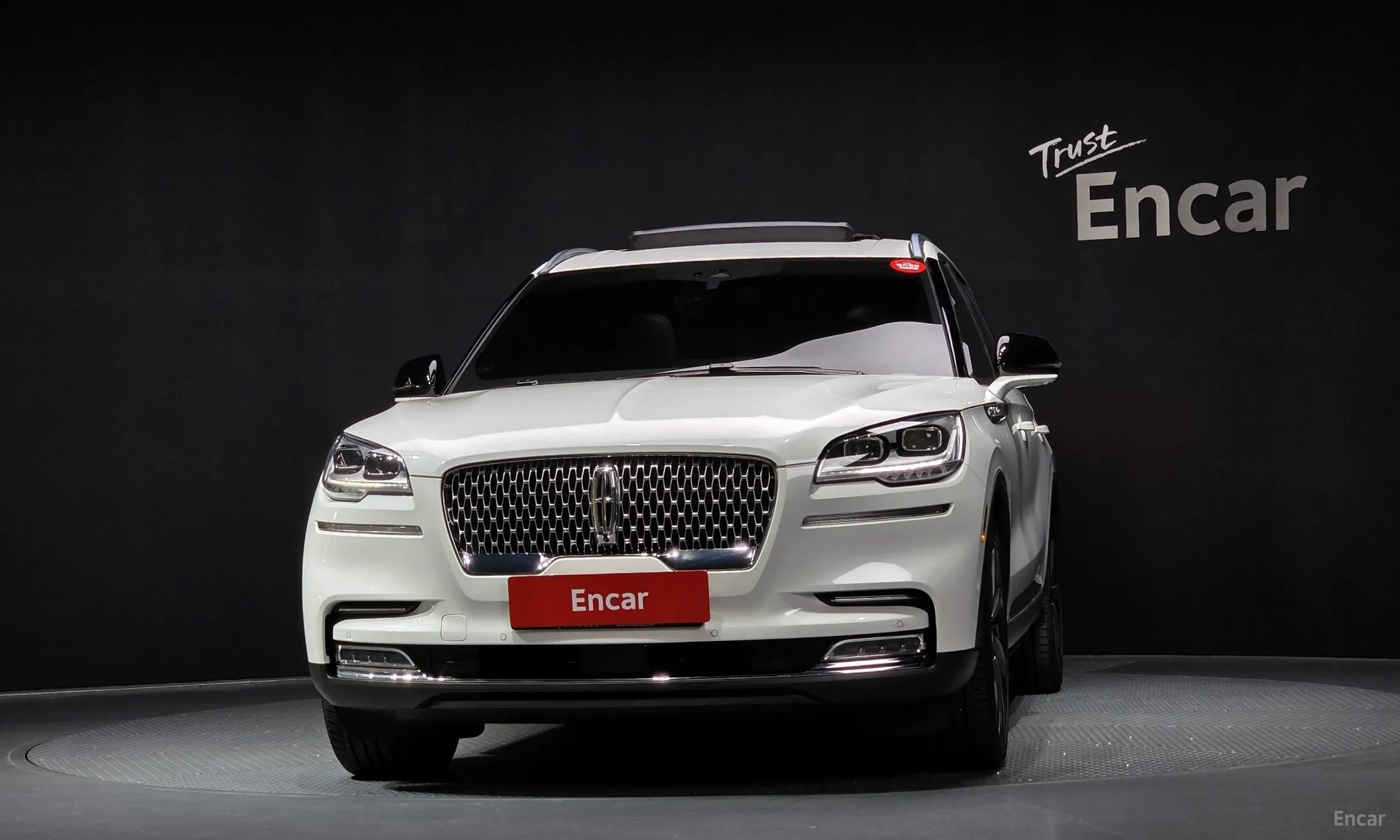 Lincoln Aviator 2nd Generation превью 3