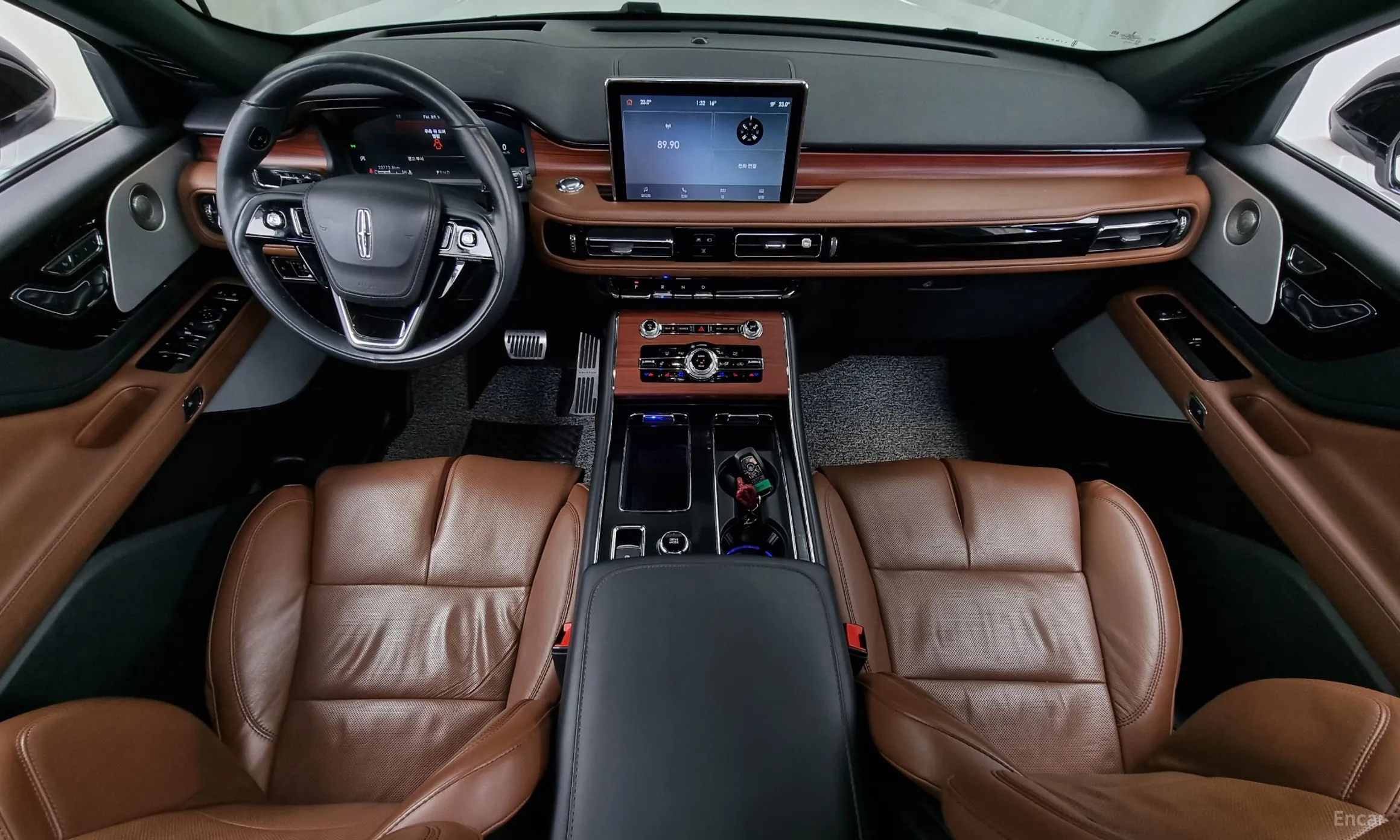 Lincoln Aviator 2nd Generation превью 7