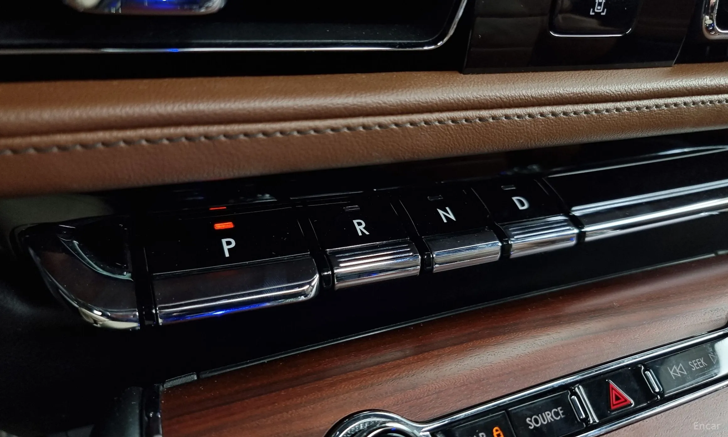 Lincoln Aviator 2nd Generation превью 9