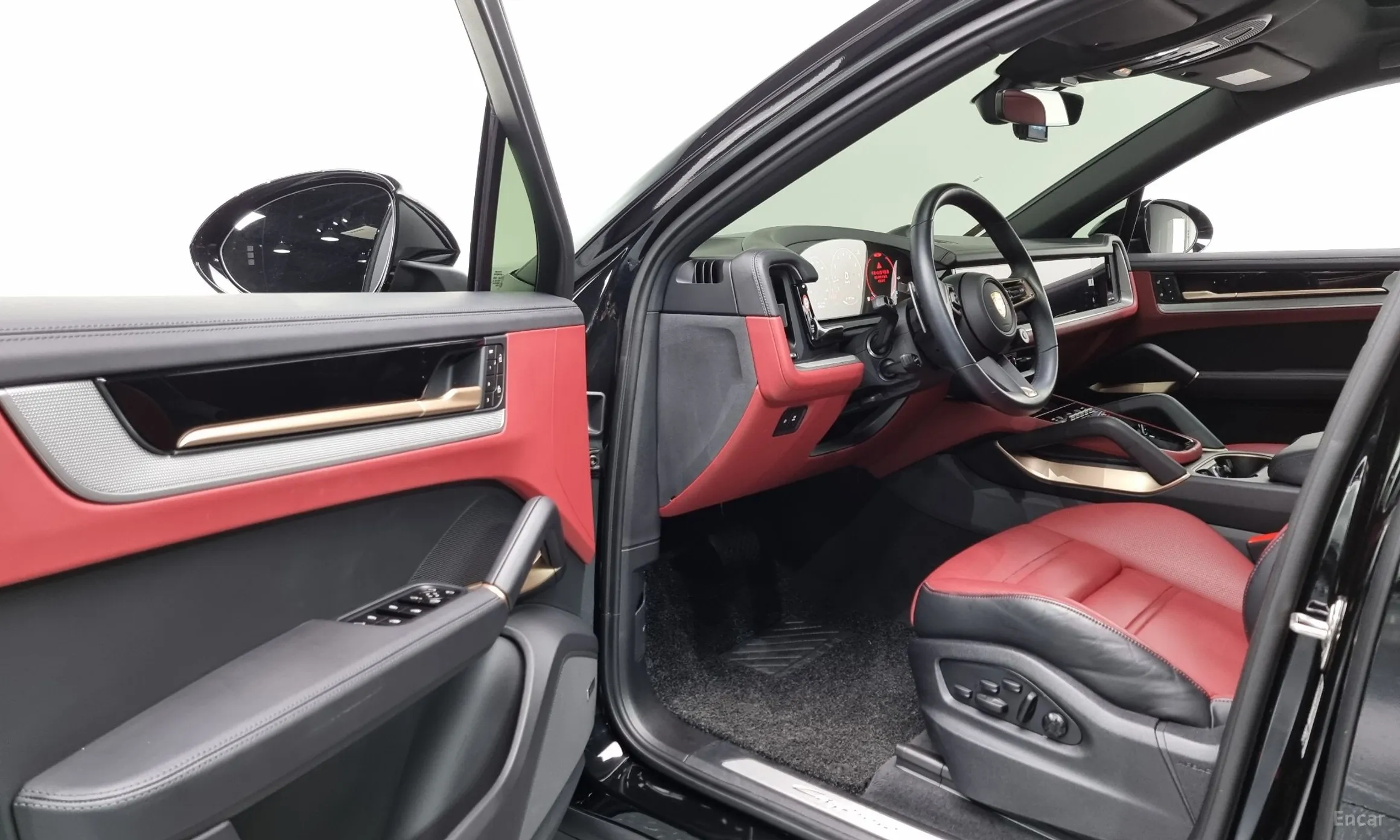 Porsche Cayenne (PO536) превью 11