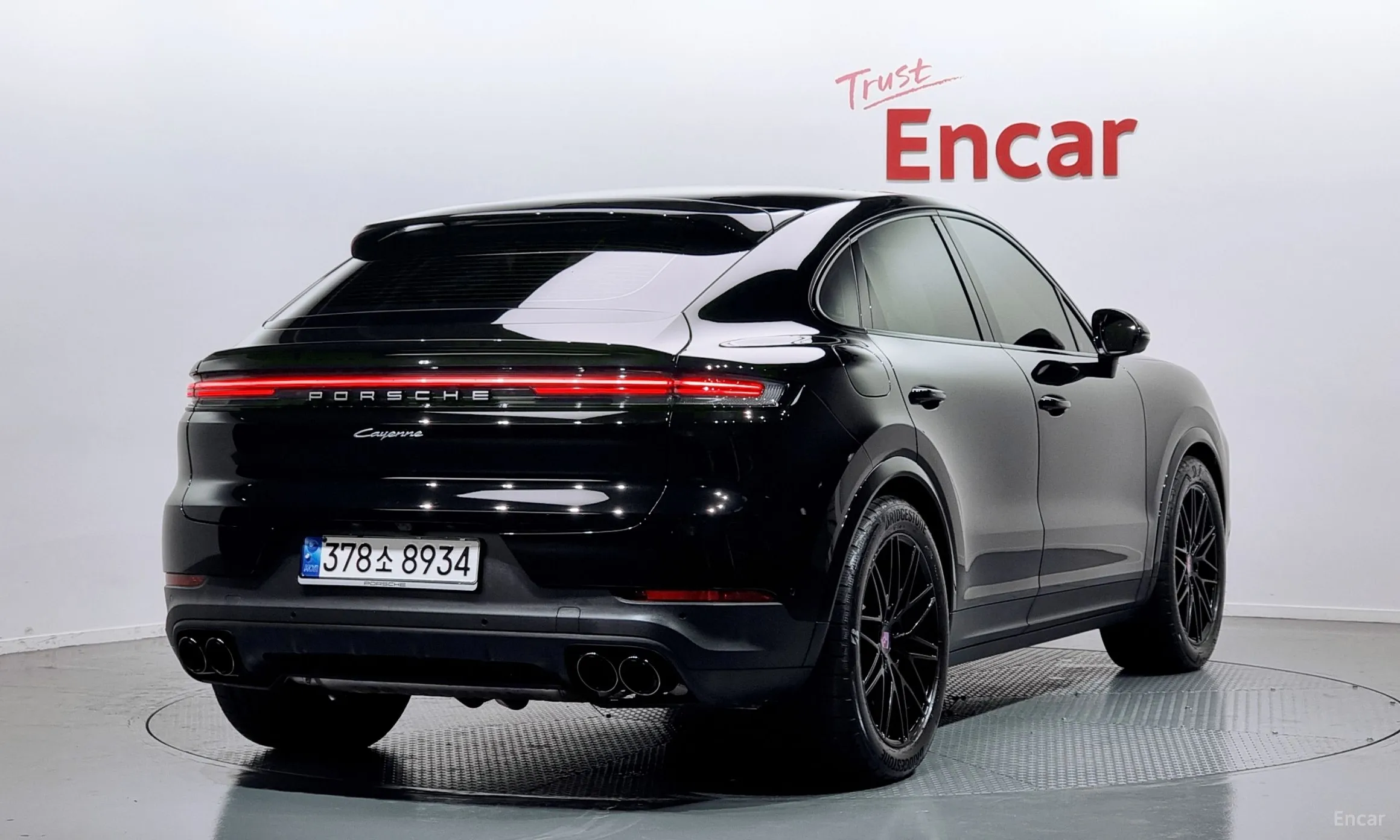Porsche Cayenne (PO536) превью 2