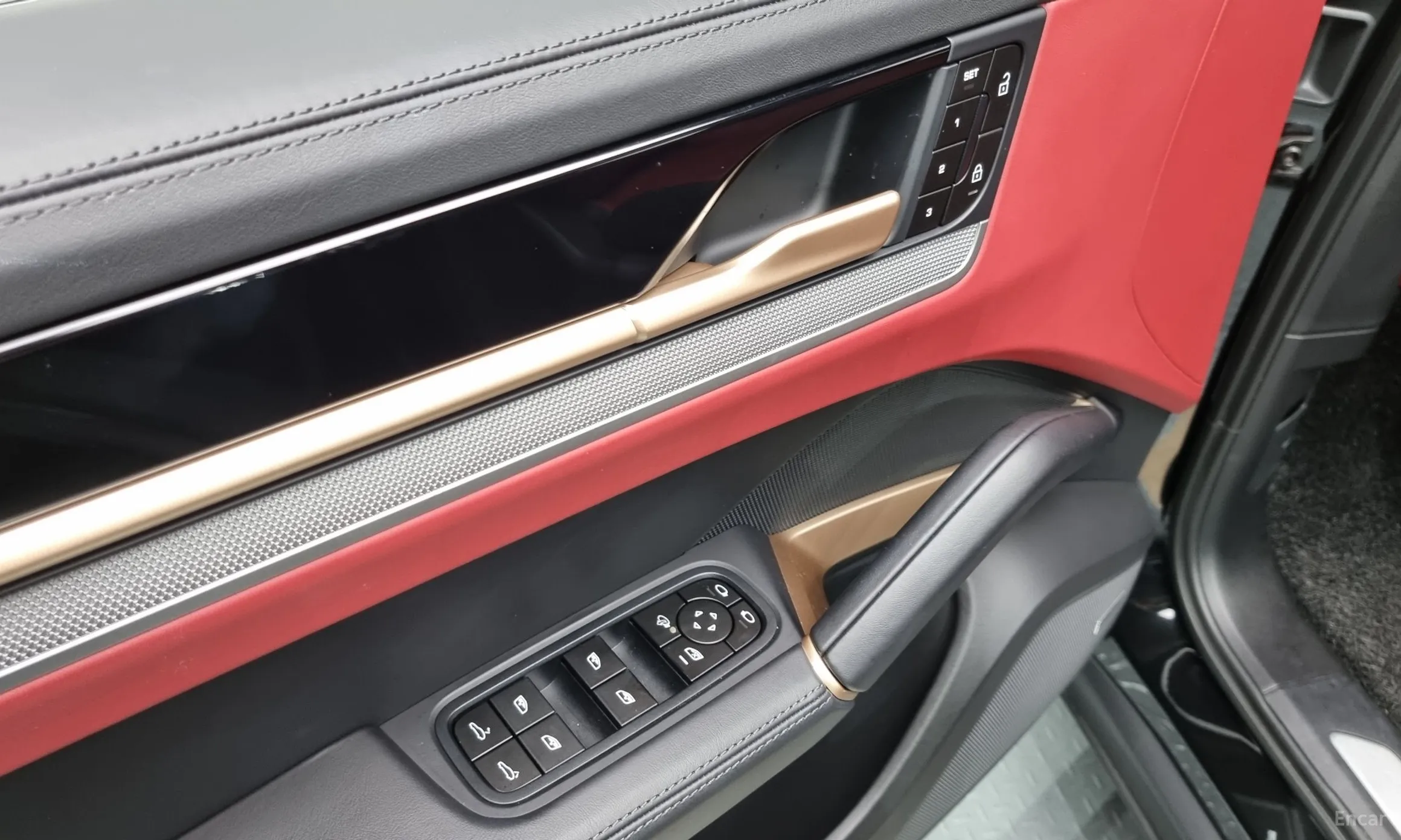 Porsche Cayenne (PO536) превью 18