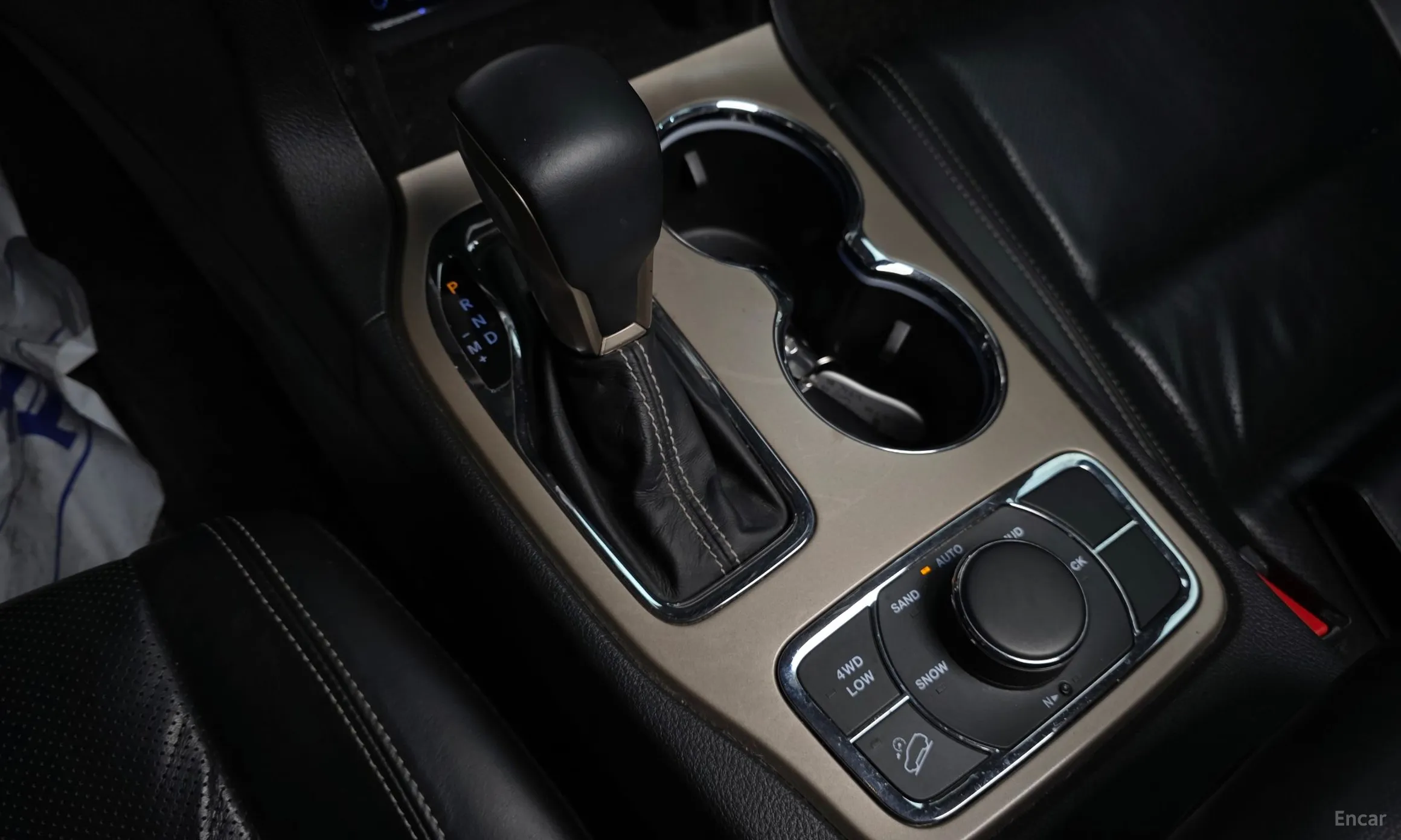 Jeep Grand Cherokee превью 9