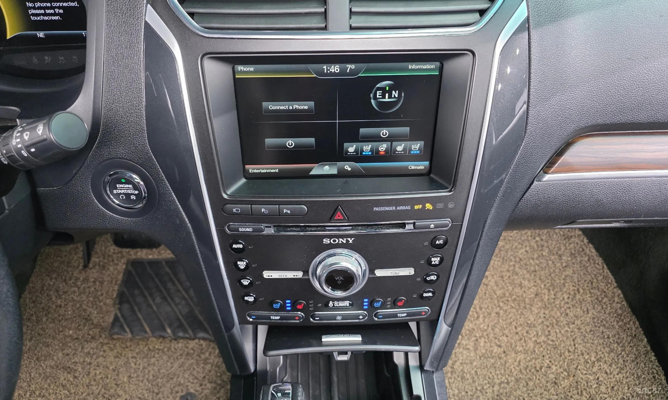 Ford Explorer превью 15