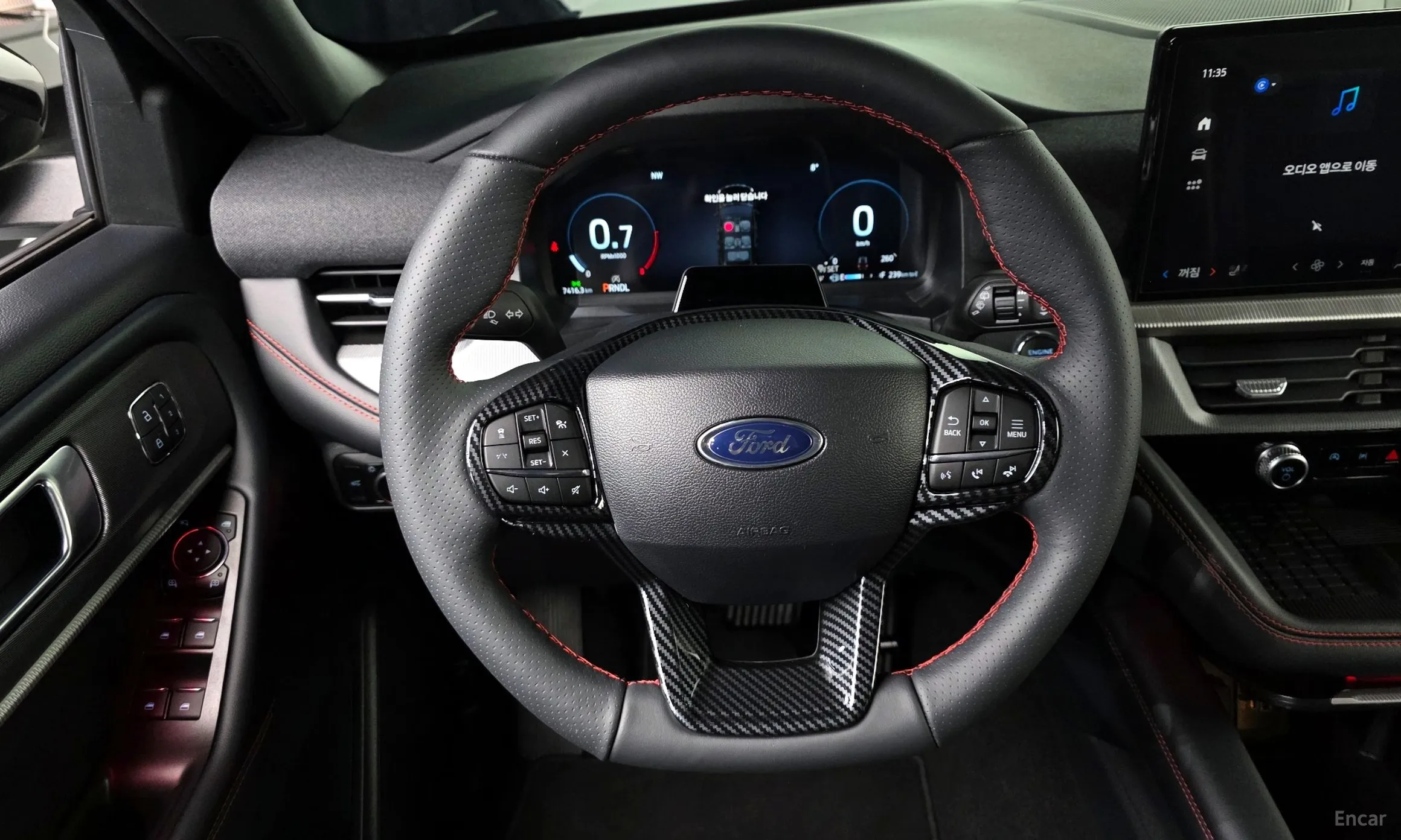 Ford Explorer 6th Generation превью 13