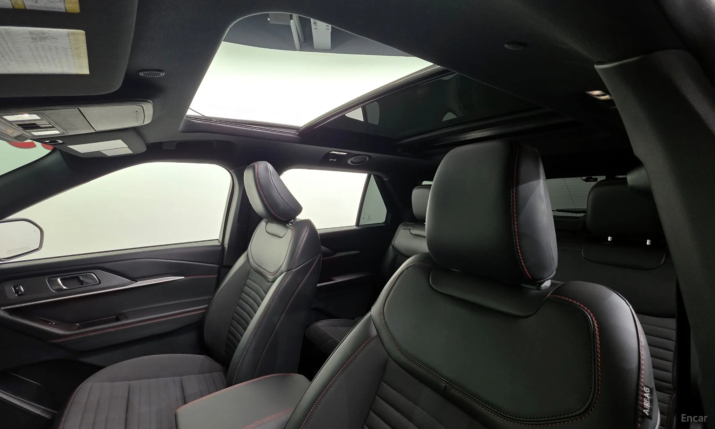 Ford Explorer 6th Generation превью 17