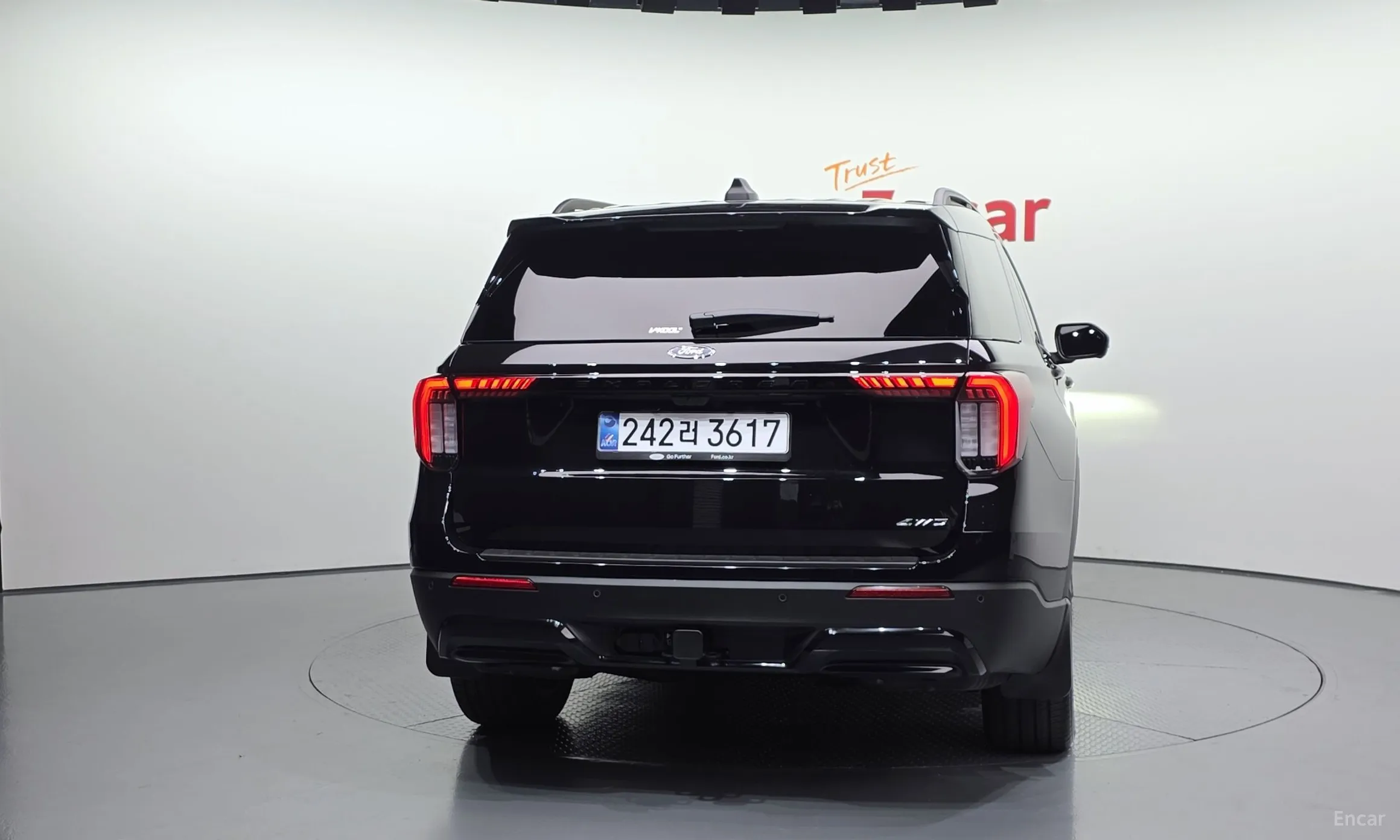 Ford Explorer 6th Generation превью 4