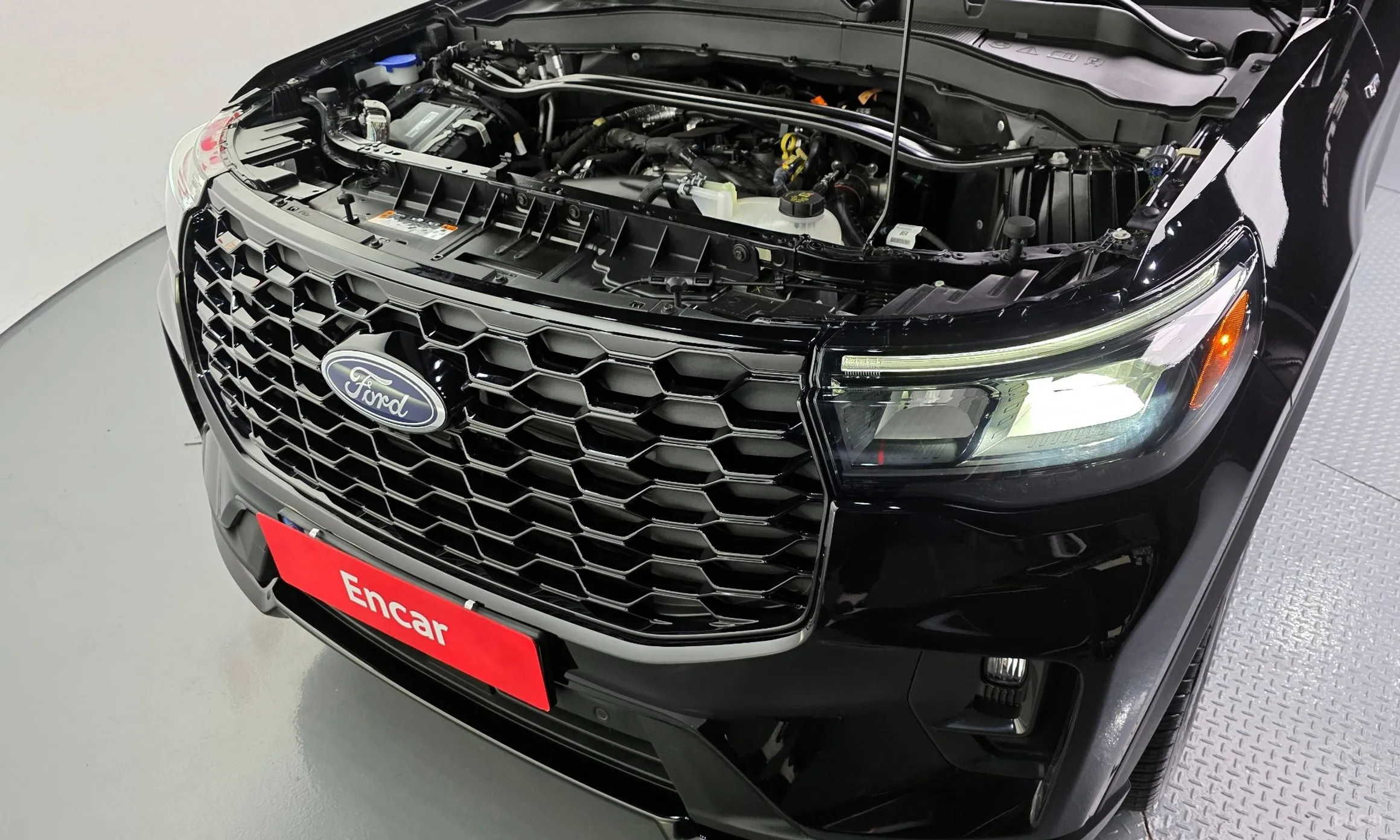 Ford Explorer 6th Generation превью 6