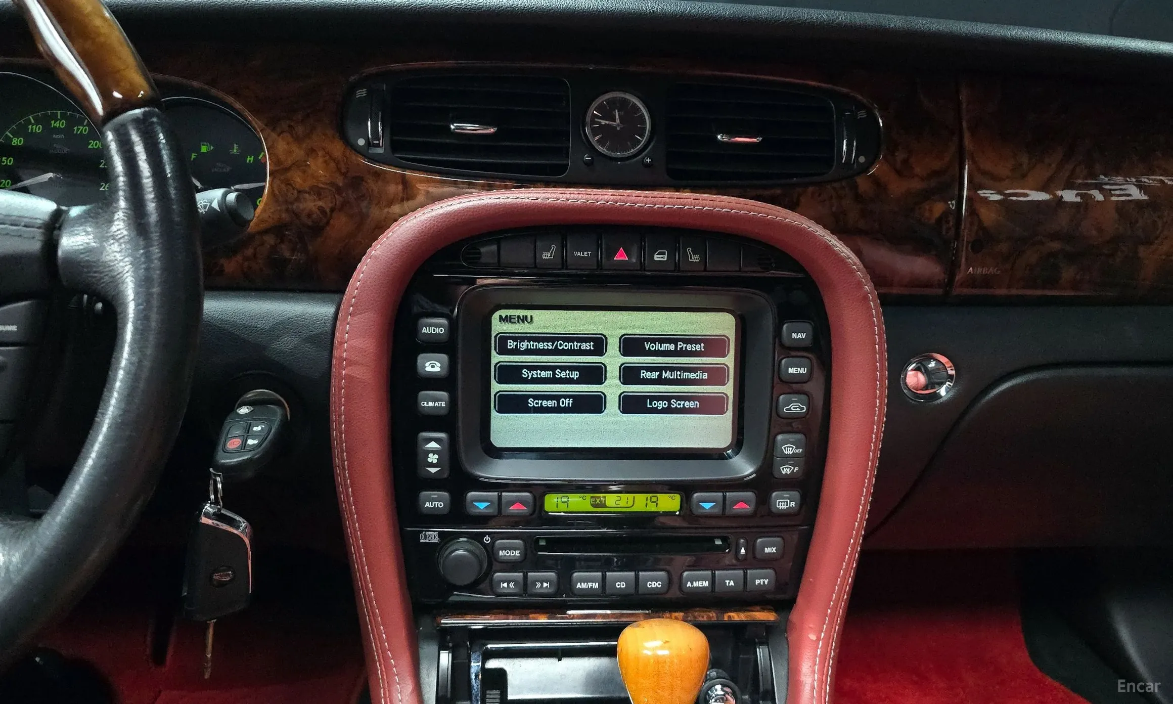 Jaguar XJ-8 превью 15