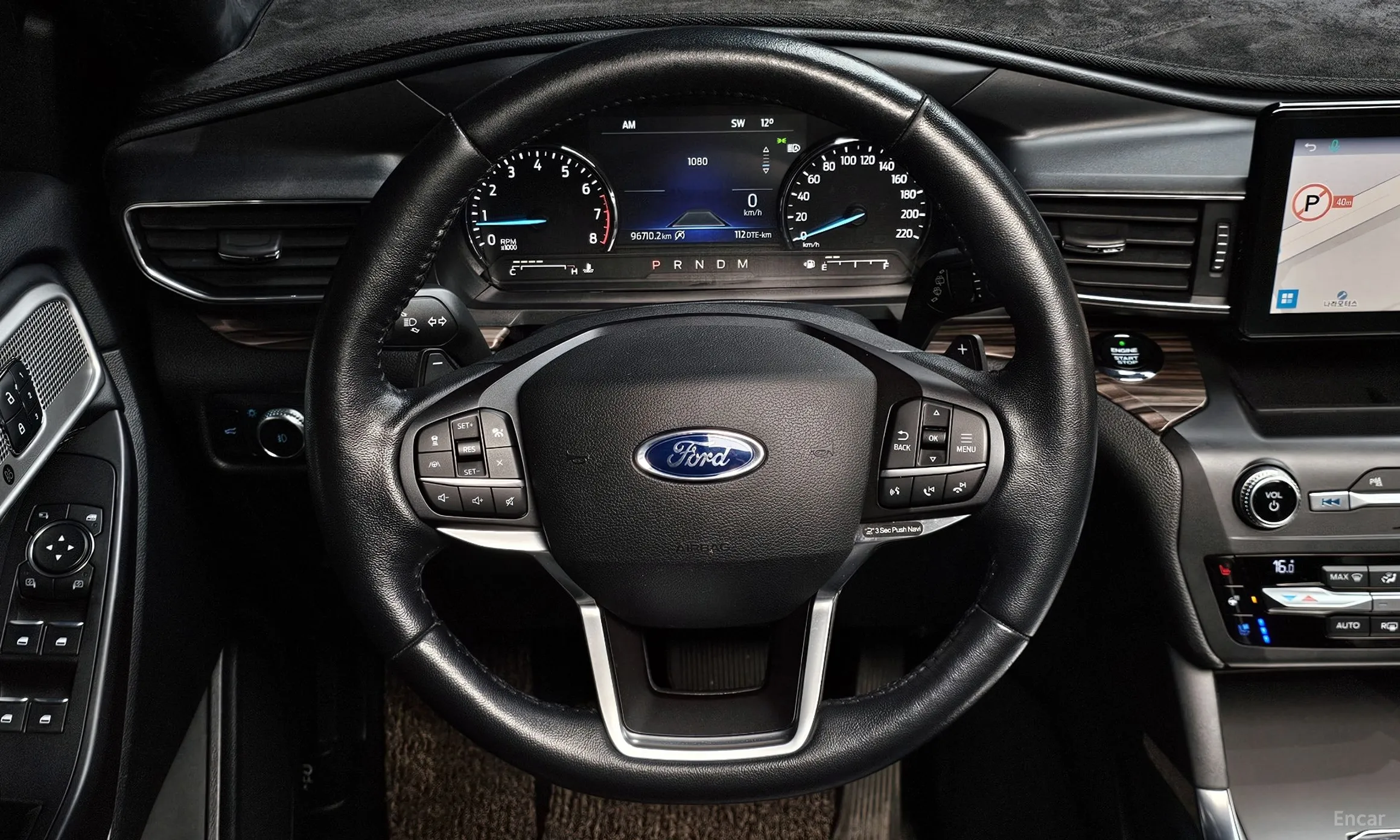 Ford Explorer 6th Generation превью 13