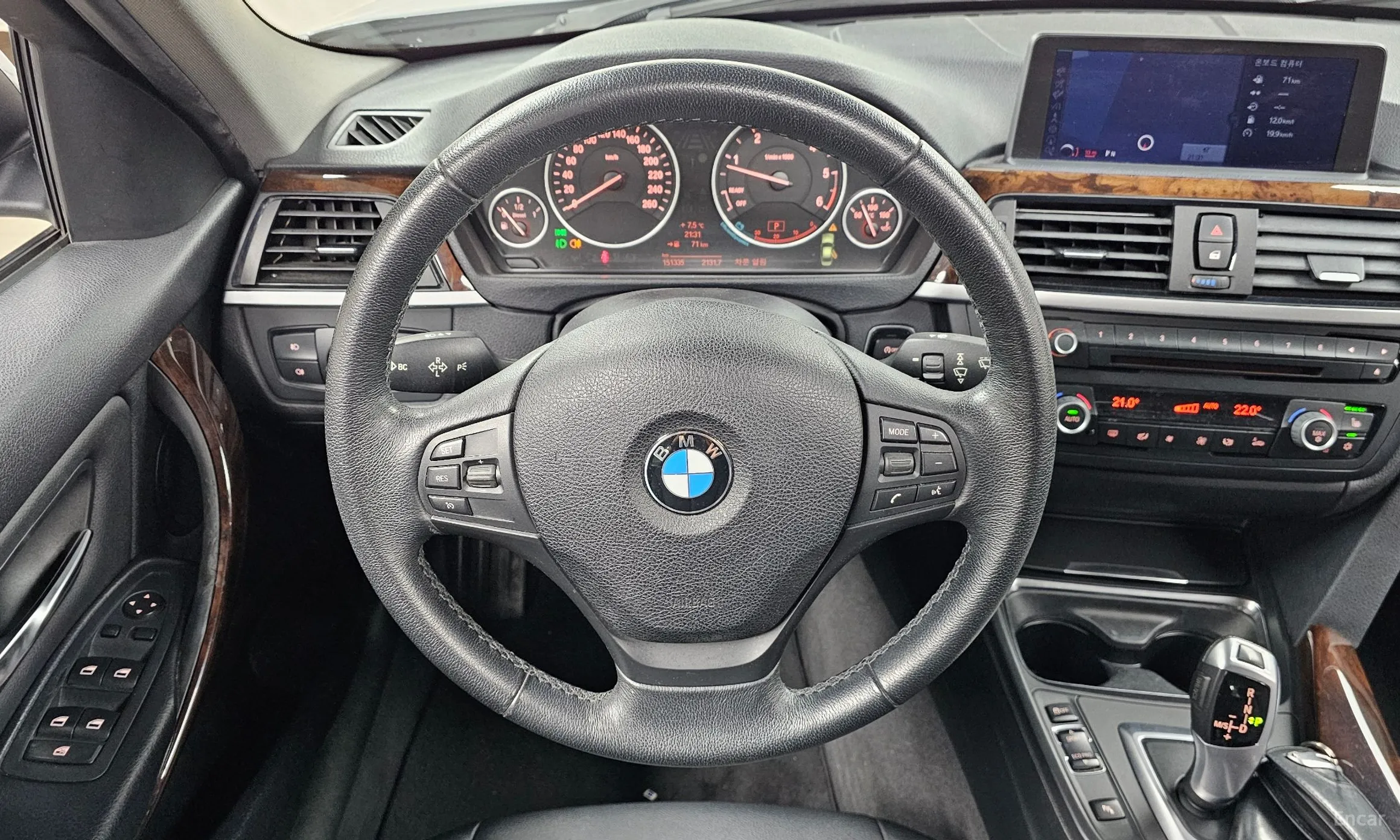 BMW 3 Series (F30) превью 13
