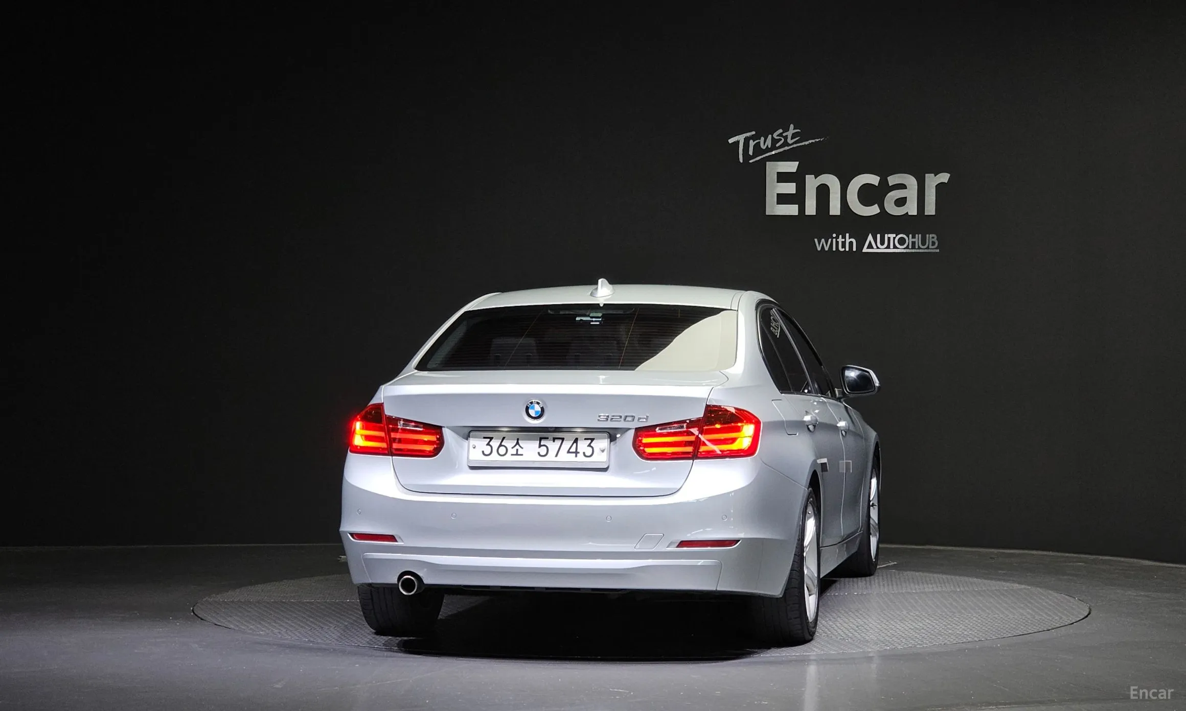 BMW 3 Series (F30) превью 4