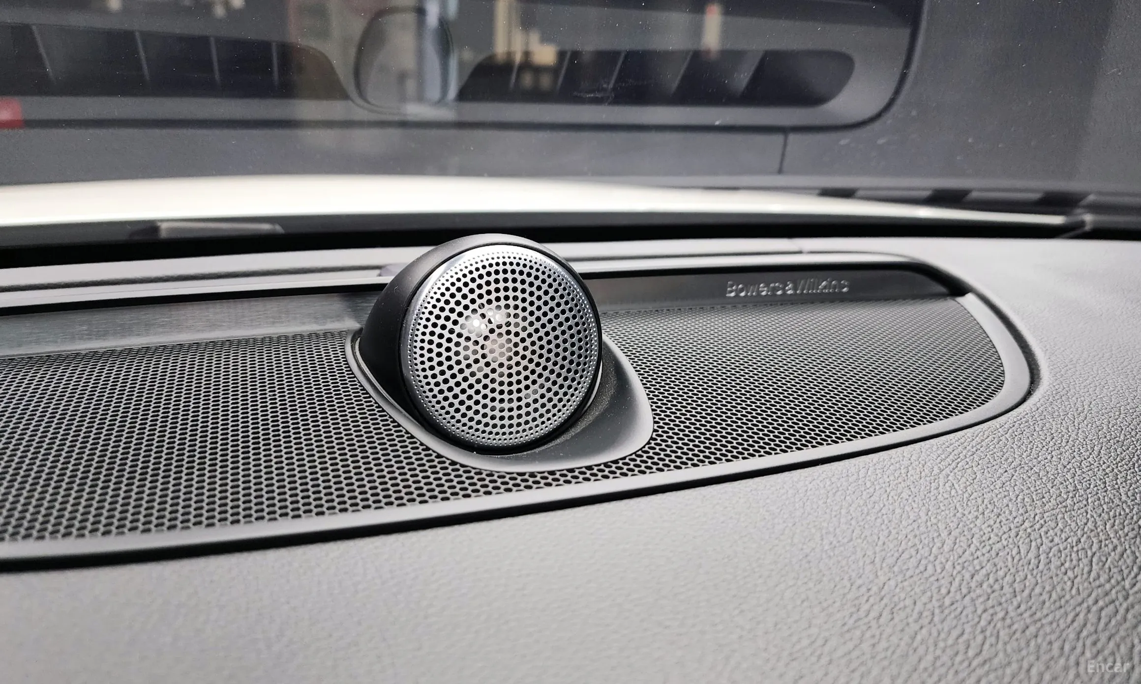 Volvo S60 3rd Generation превью 17