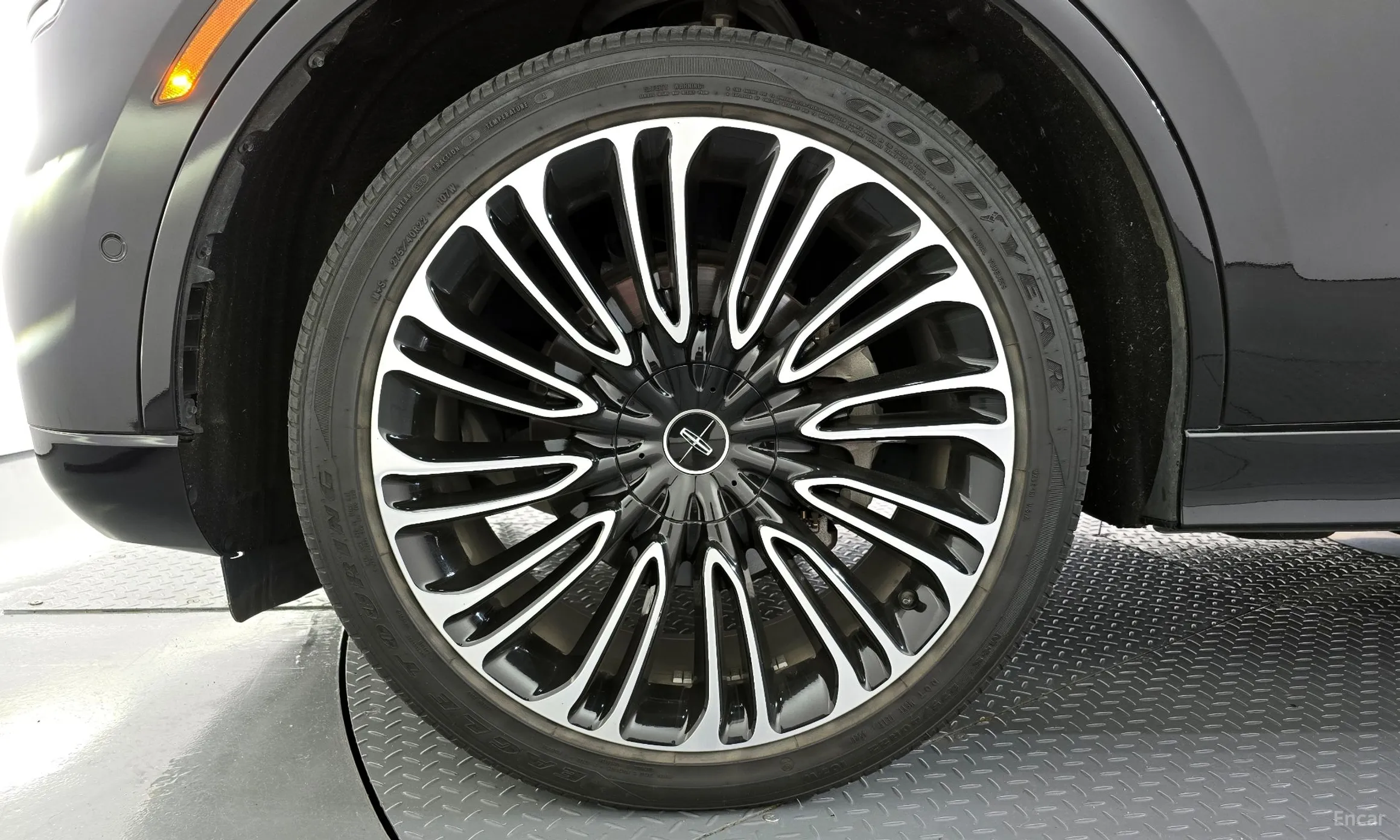 Lincoln Aviator 2nd Generation превью 5