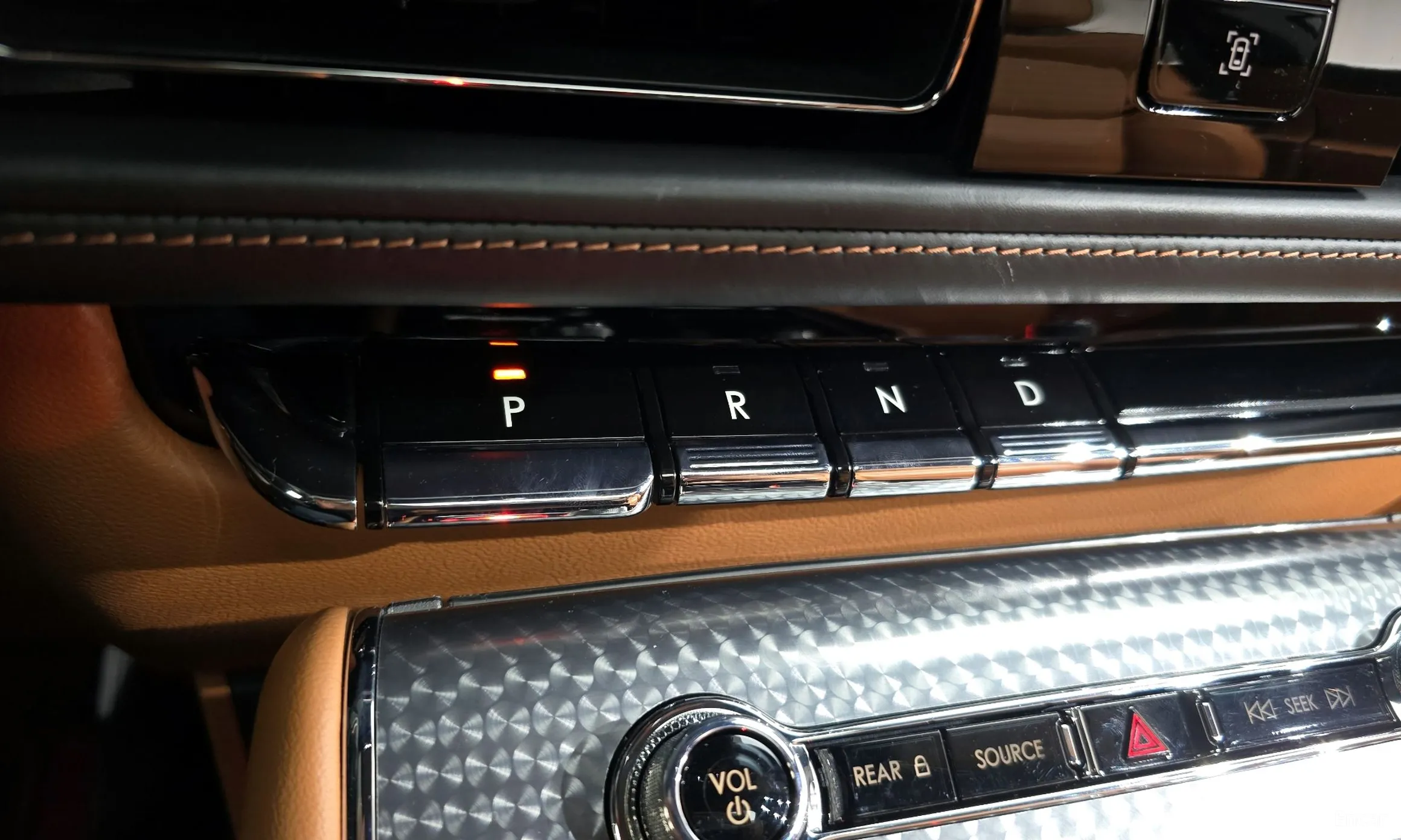 Lincoln Aviator 2nd Generation превью 9