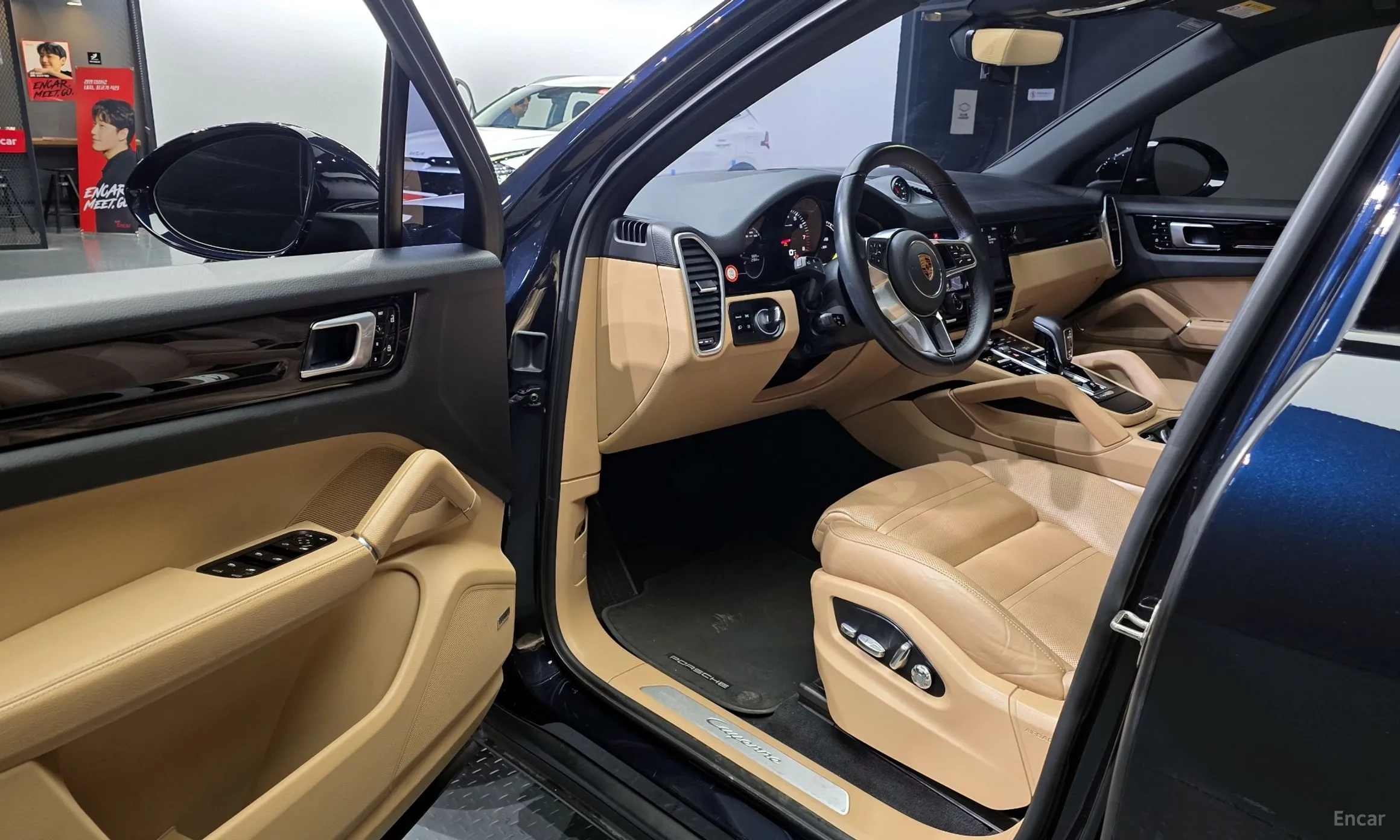 Porsche Cayenne (PO536) превью 10