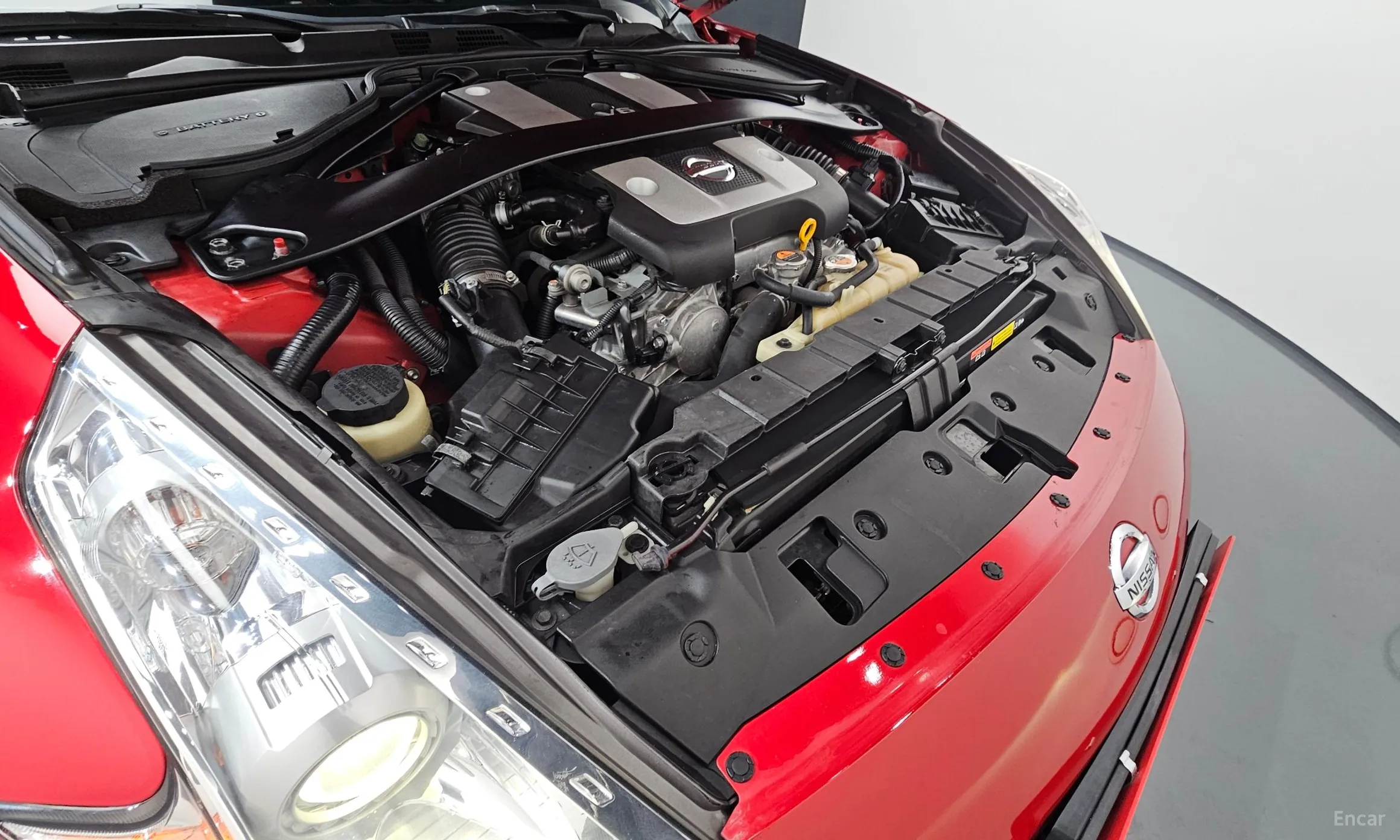 Nissan 370Z превью 6