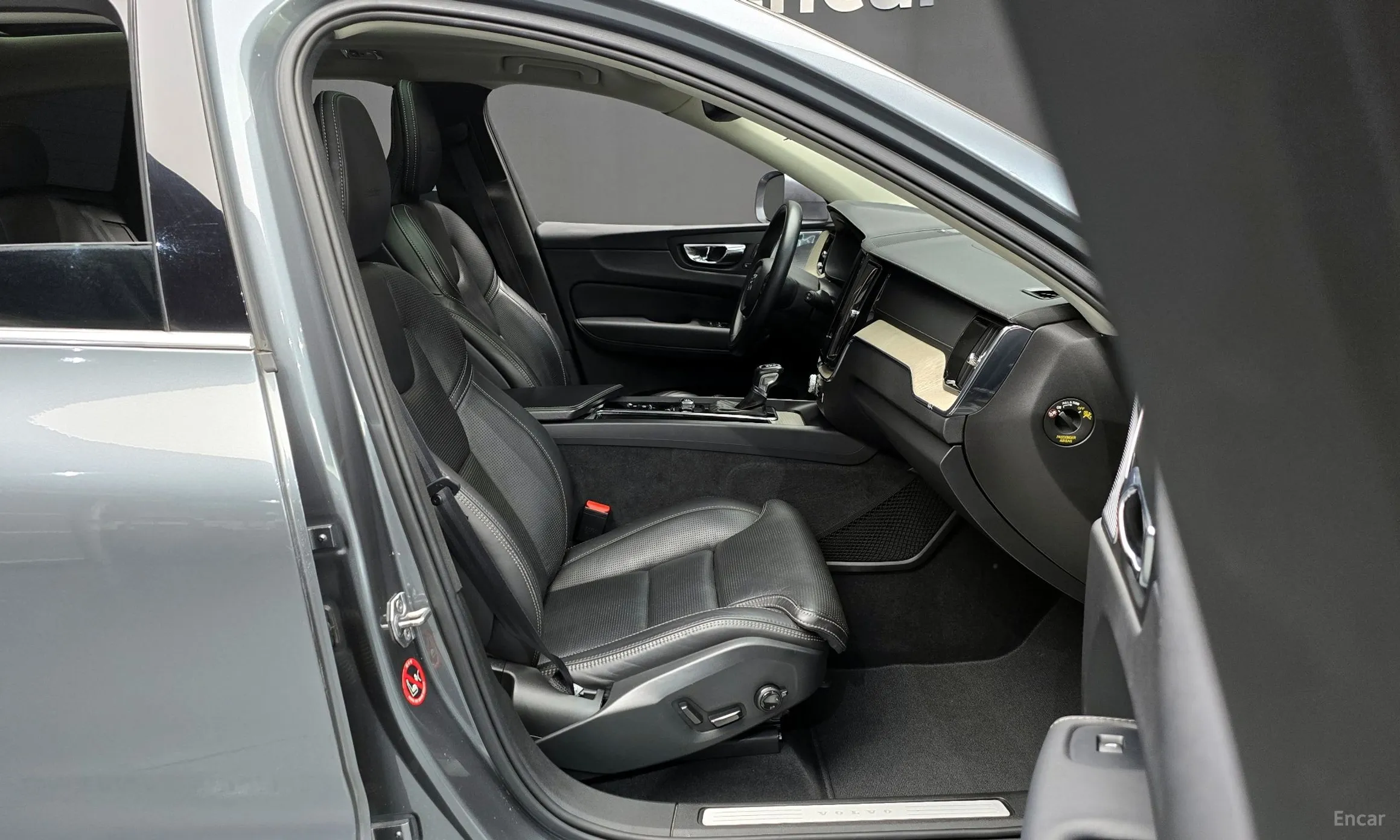 Volvo XC60 Gen 2 превью 11
