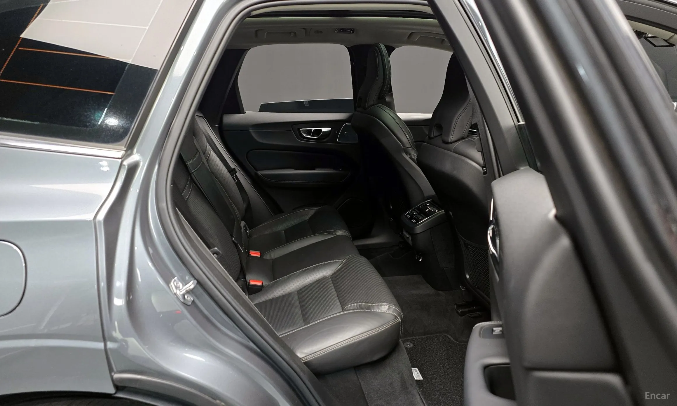 Volvo XC60 Gen 2 превью 12
