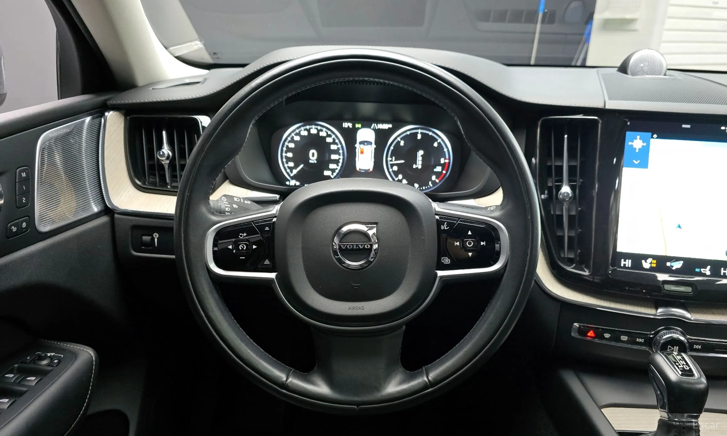 Volvo XC60 Gen 2 превью 13