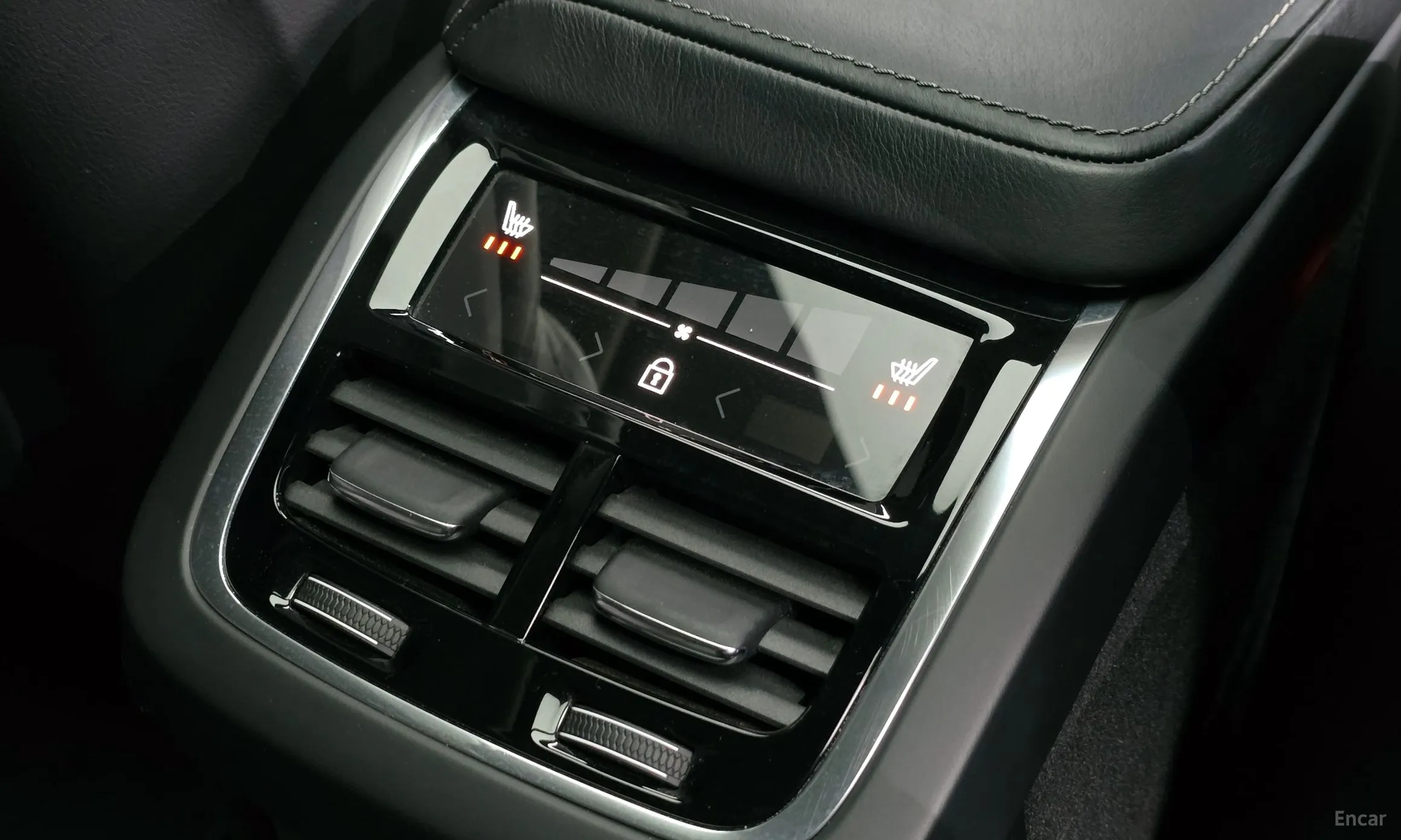 Volvo XC60 Gen 2 превью 19