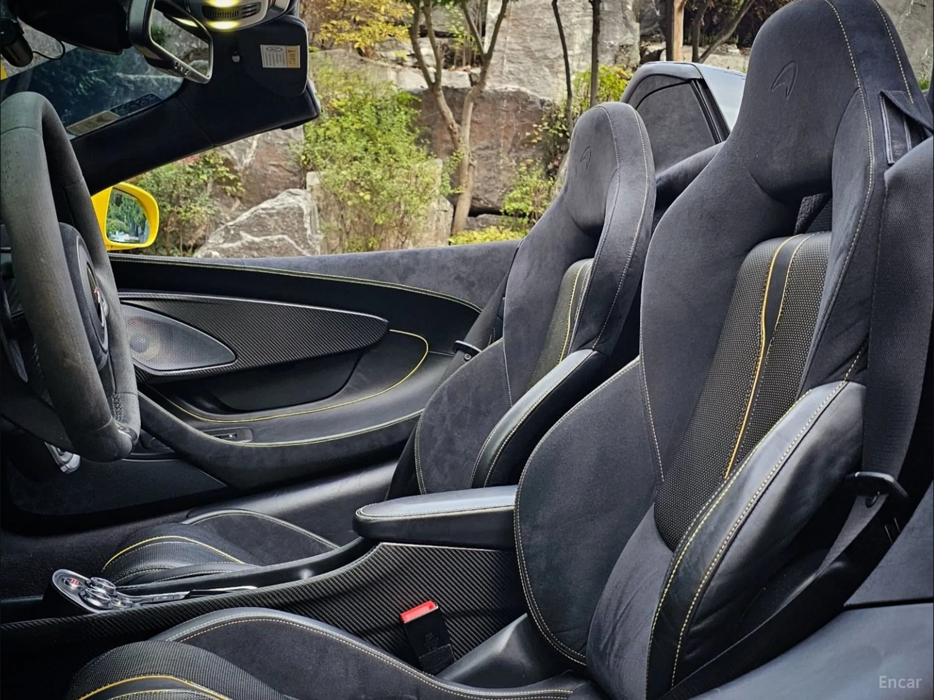 McLaren 570S превью 13