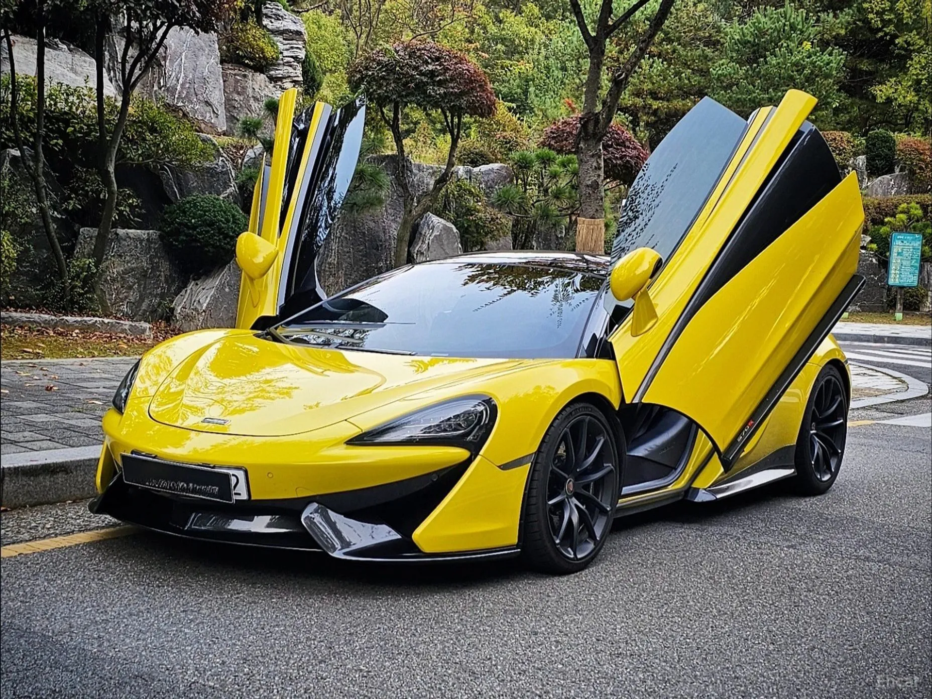 McLaren 570S превью 3