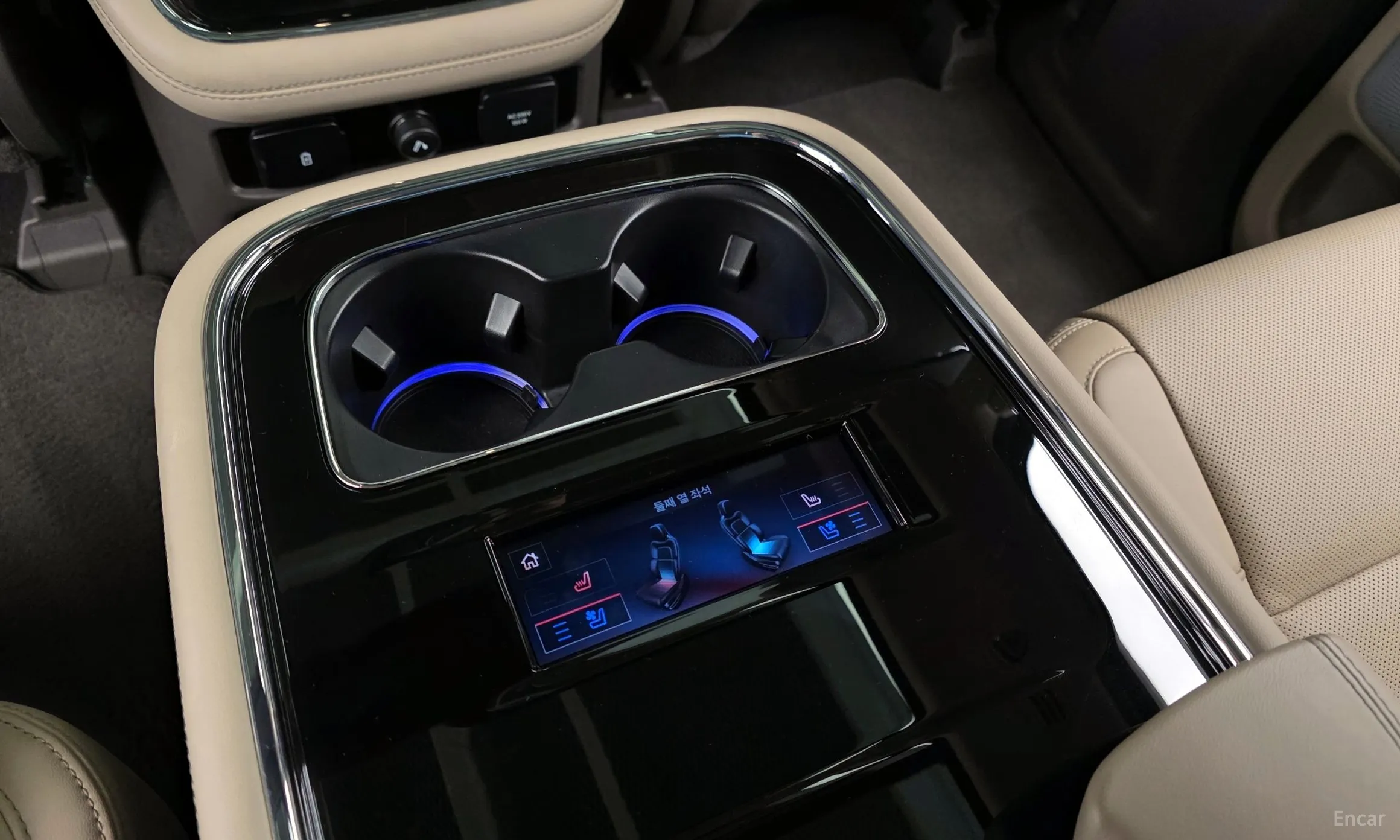 Lincoln Navigator 4th generation превью 18