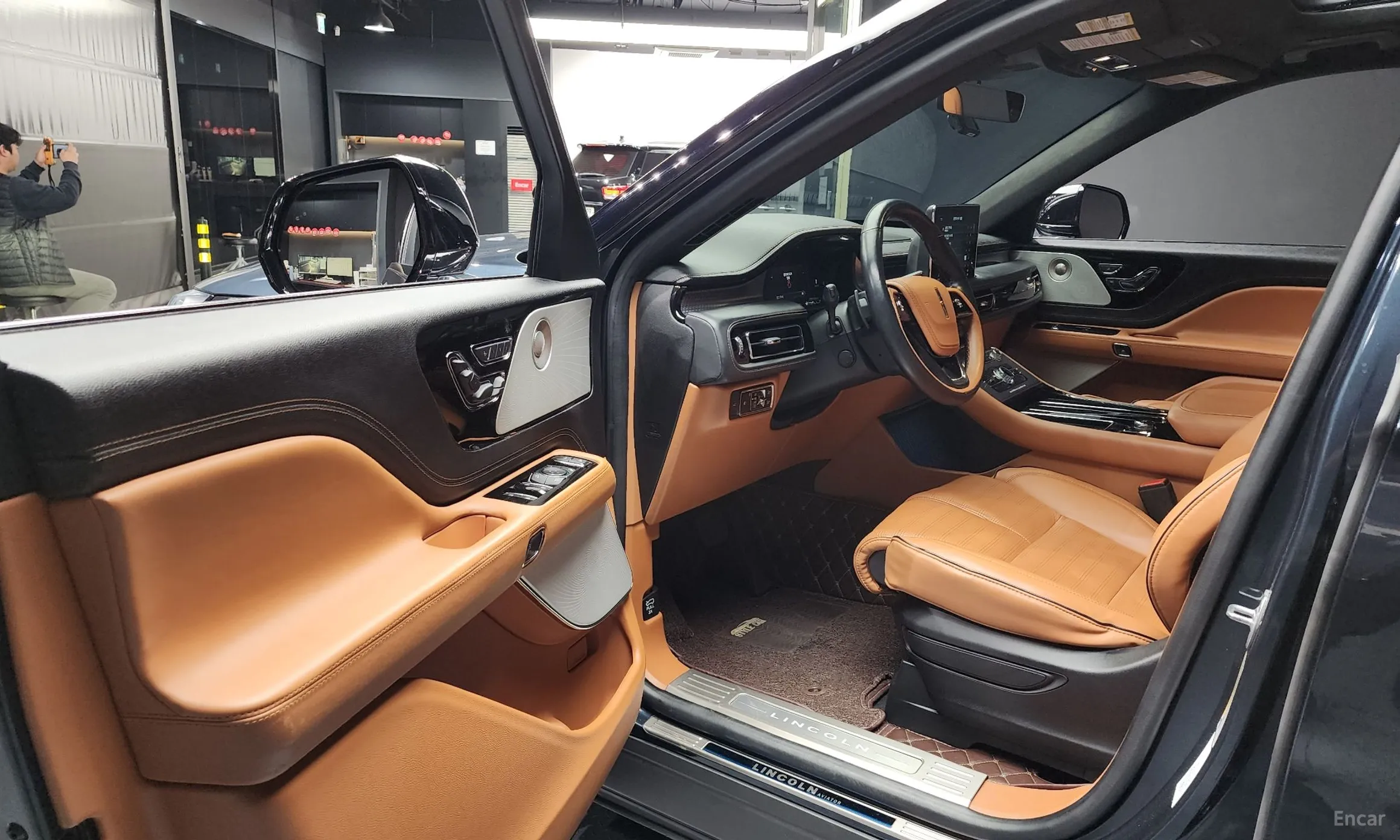 Lincoln Aviator 2nd Generation превью 10