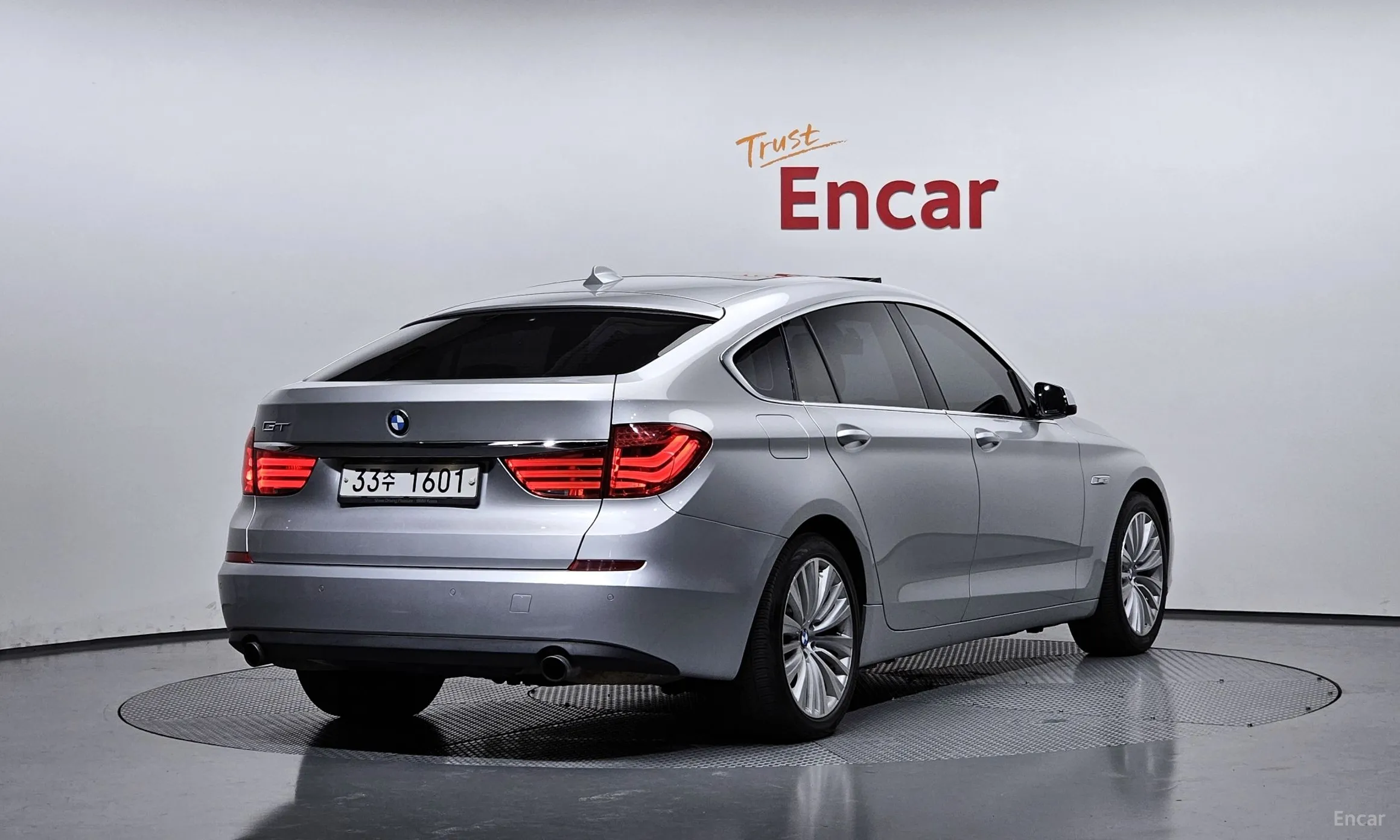 BMW 5 Series GT (F07) превью 2