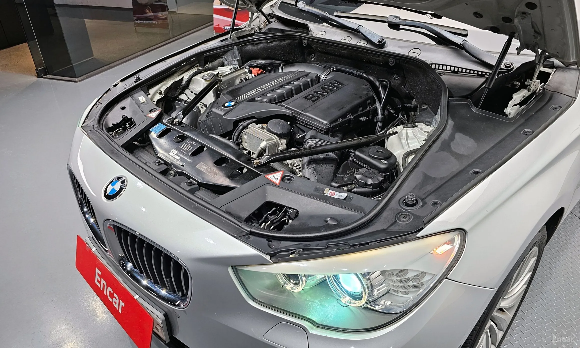 BMW 5 Series GT (F07) превью 6