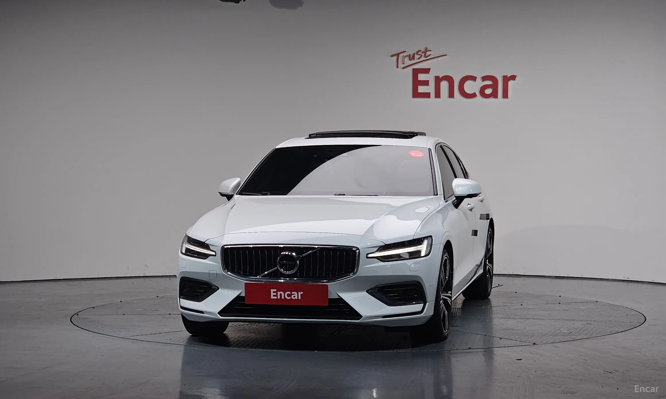 Volvo S60 3rd Generation превью 3