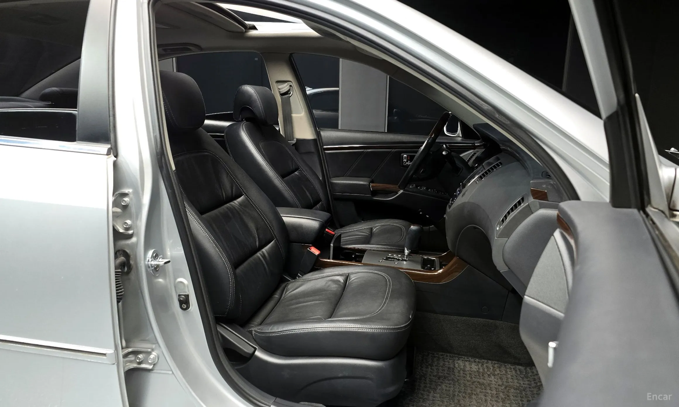 Hyundai Grandeur New Luxury превью 10
