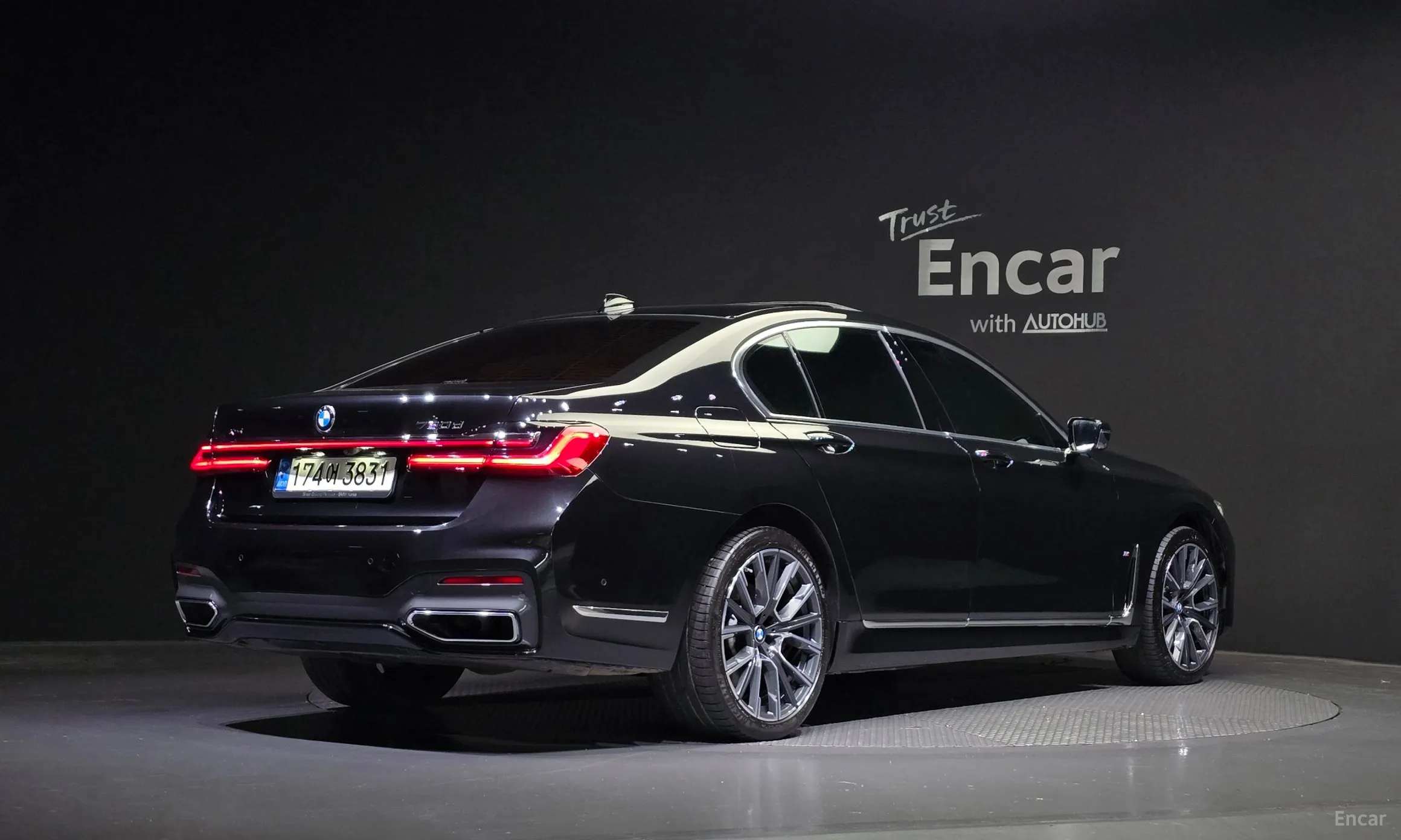 BMW 7 Series (G11)