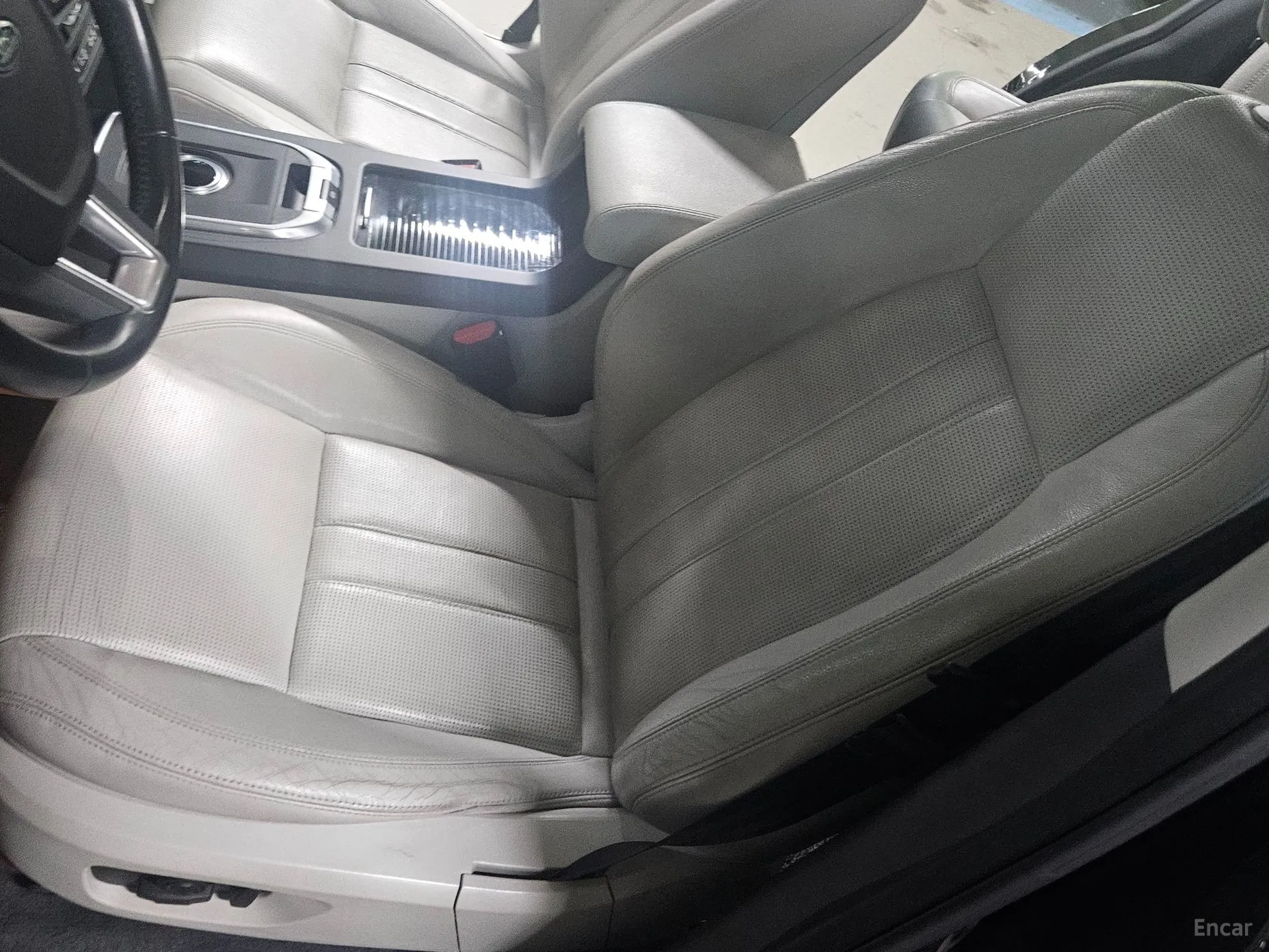 Land Rover Discovery Sports превью 10