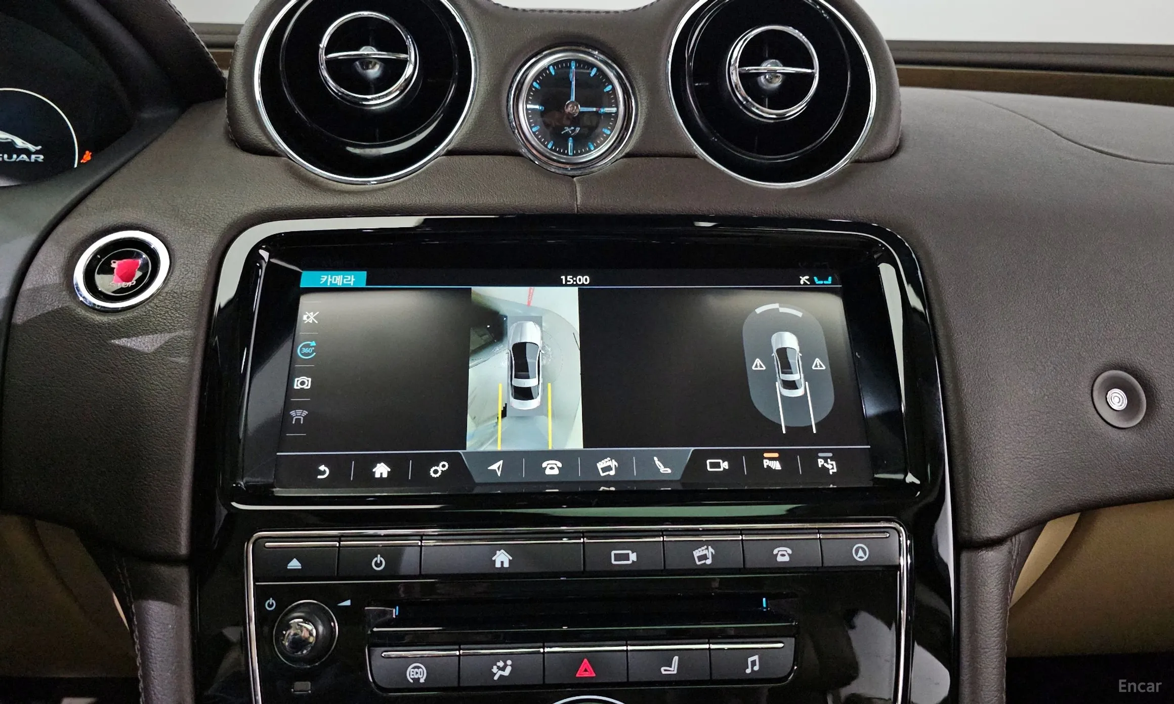 Jaguar All New XJ превью 16