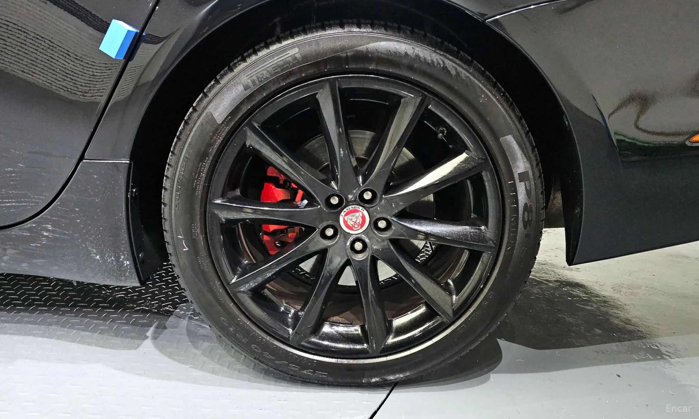 Jaguar All New XJ превью 5