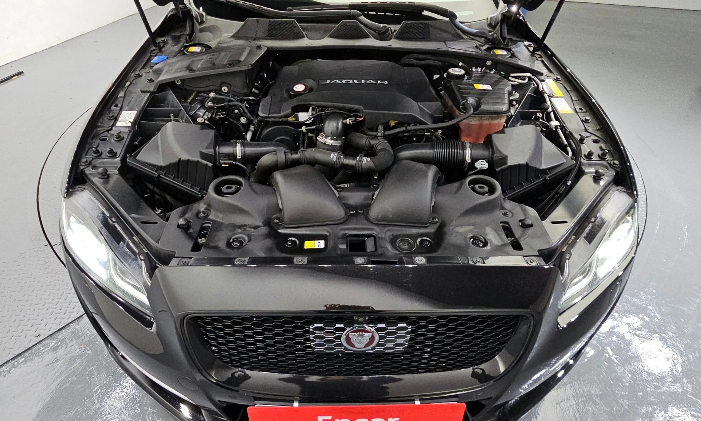 Jaguar All New XJ превью 6