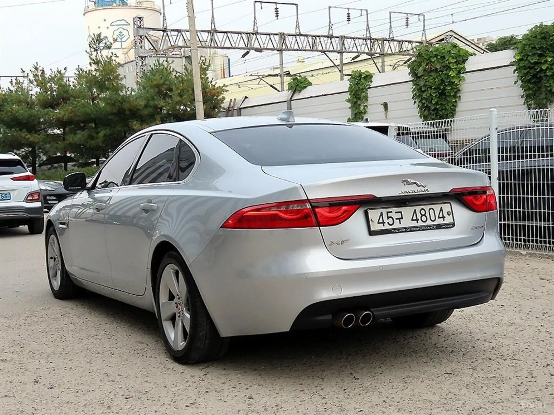 Jaguar XF (x260) превью 3
