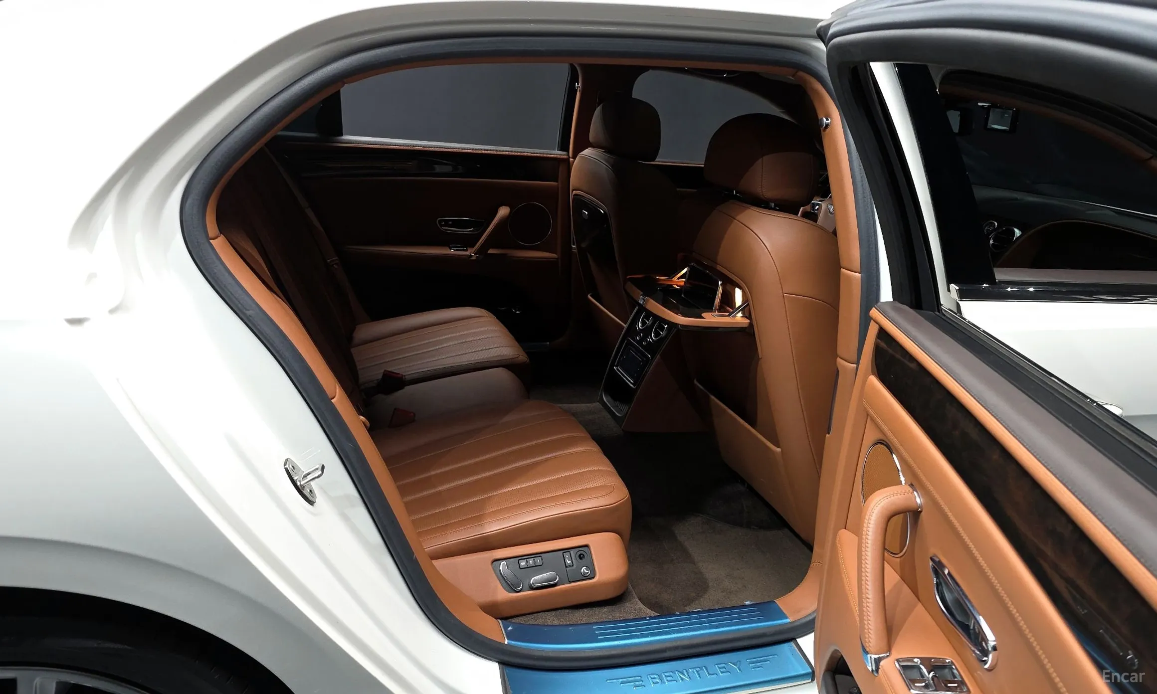 Bentley Flying Spur 2nd Generation превью 12
